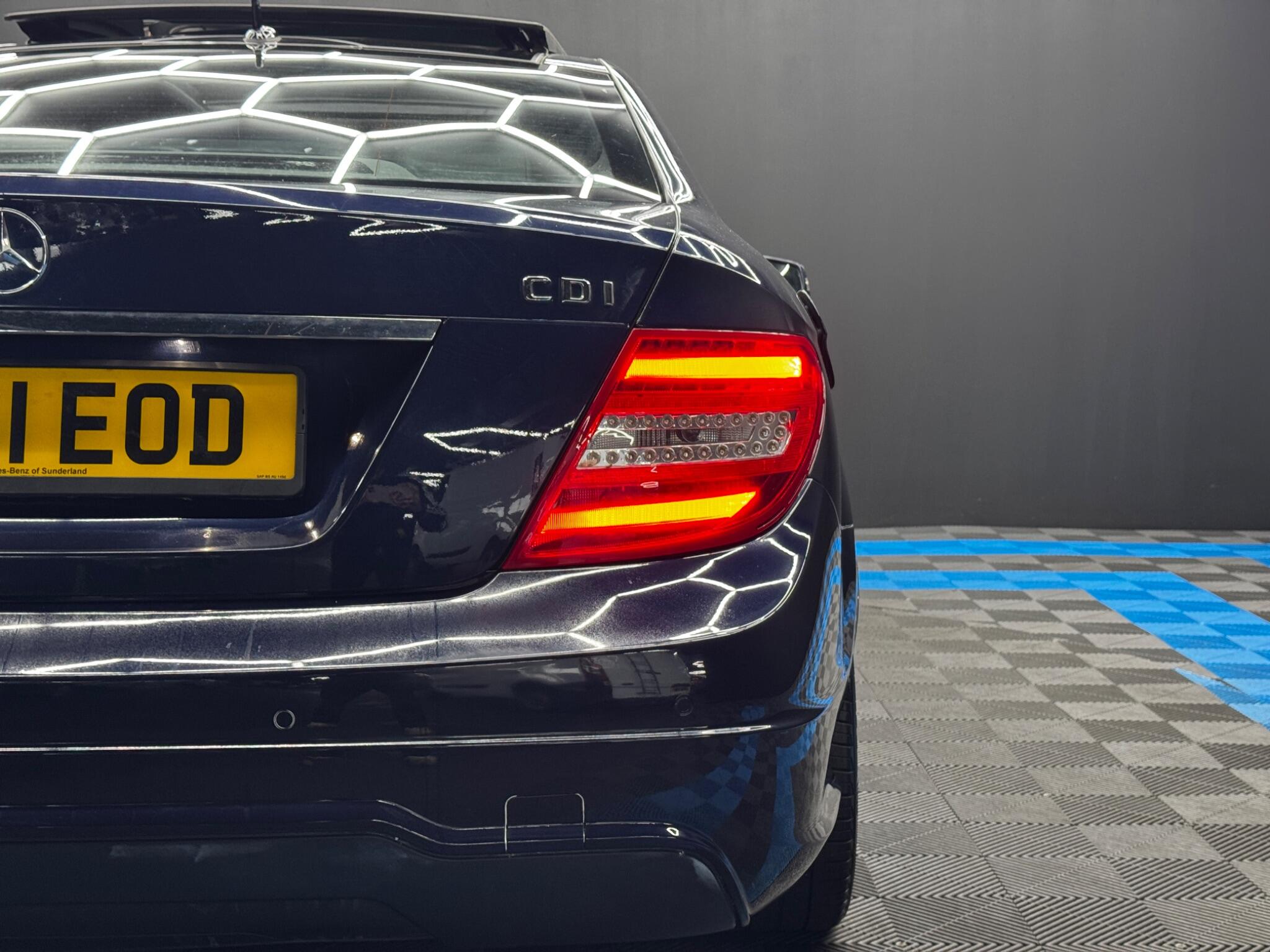 Mercedes-Benz C Class 2.1 C220 CDI BlueEfficiency AMG Sport G-Tronic+ Euro 5 (s/s) 2dr 2dr Automatic 2025