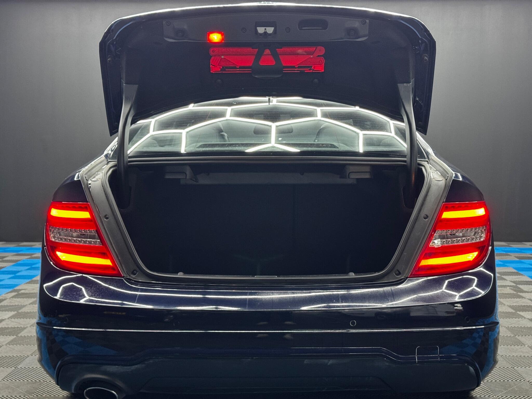 Mercedes-Benz C Class 2.1 C220 CDI BlueEfficiency AMG Sport G-Tronic+ Euro 5 (s/s) 2dr 2dr Automatic 2025