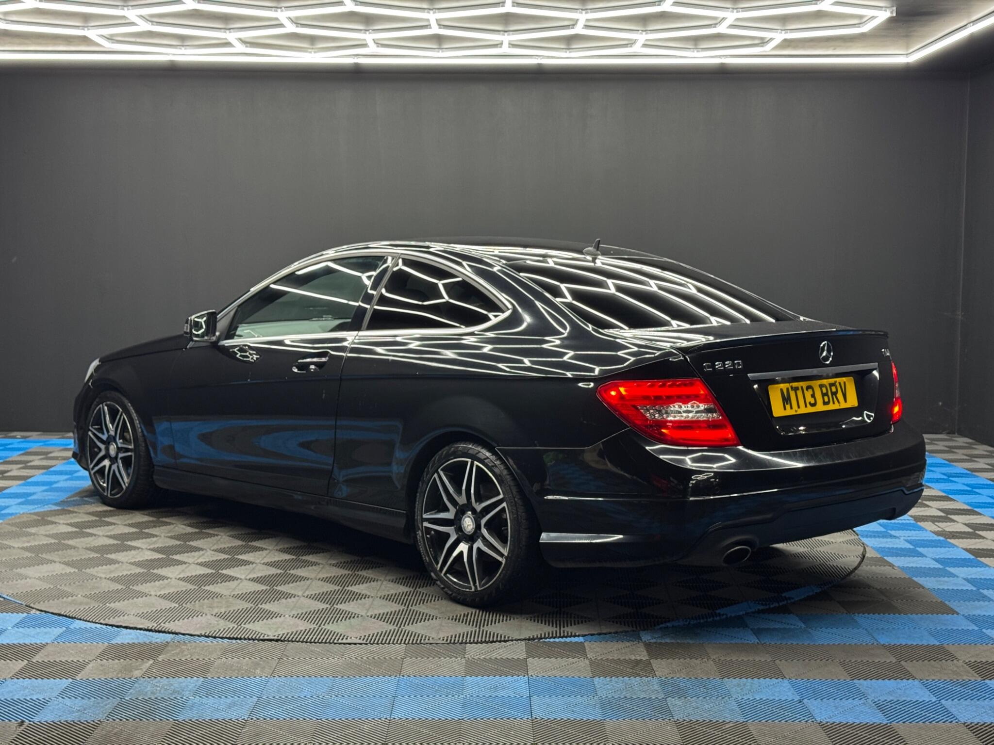 Mercedes-Benz C Class 2.1 C220 CDI BlueEfficiency AMG Sport Plus G-Tronic+ Euro 5 (s/s) 2dr 2dr Automatic 2026