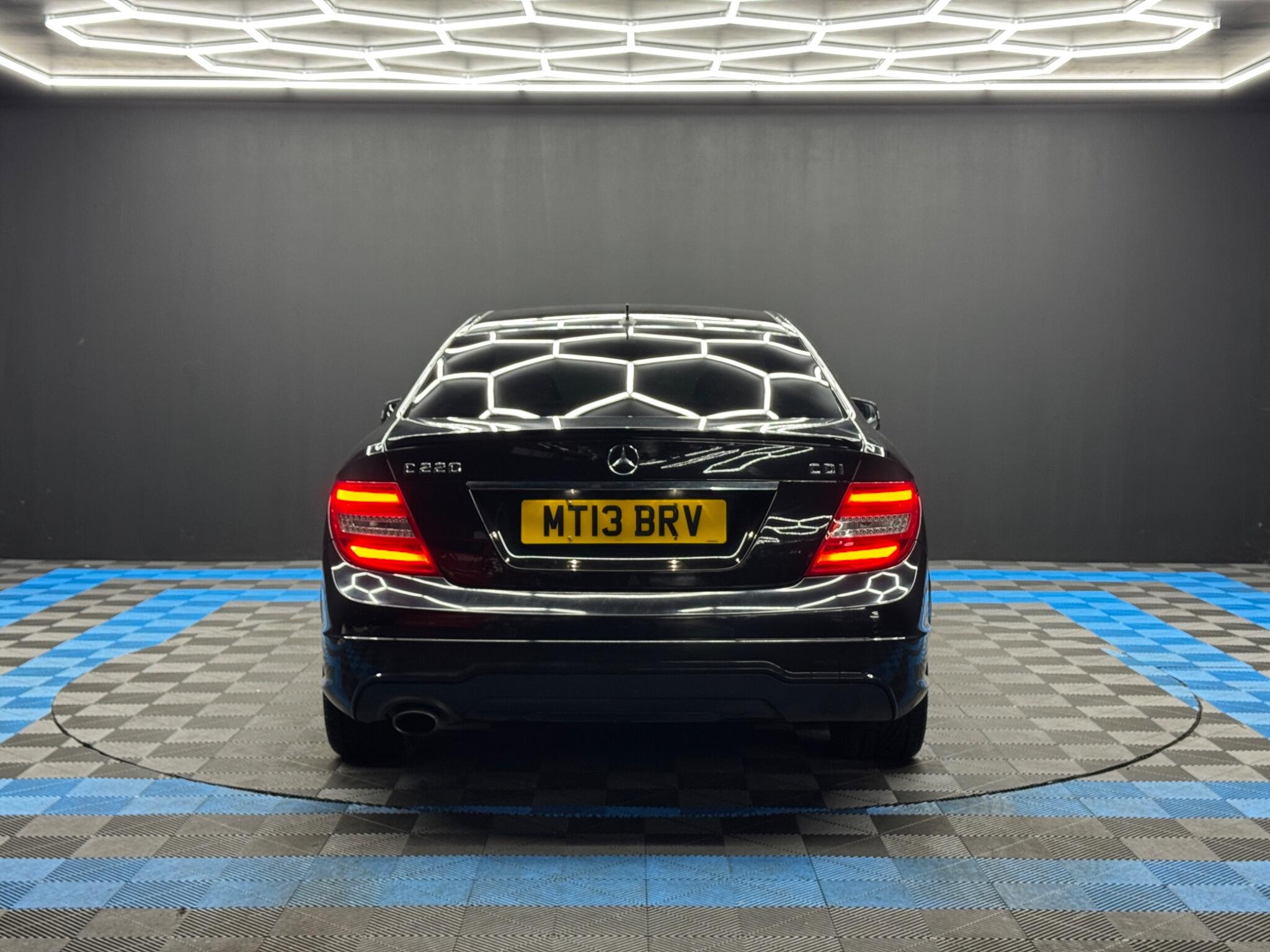 Mercedes-Benz C Class 2.1 C220 CDI BlueEfficiency AMG Sport Plus G-Tronic+ Euro 5 (s/s) 2dr 2dr Automatic 2026