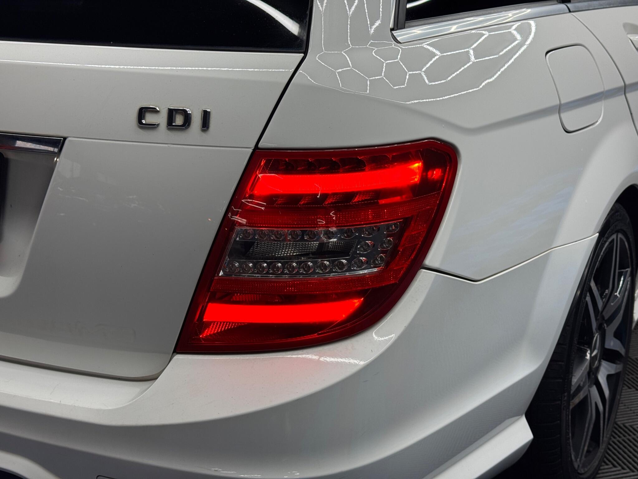 Mercedes-Benz C Class 2.1 C220 CDI BlueEfficiency AMG Sport Plus G-Tronic+ Euro 5 (s/s) 5dr 5dr Automatic 2026