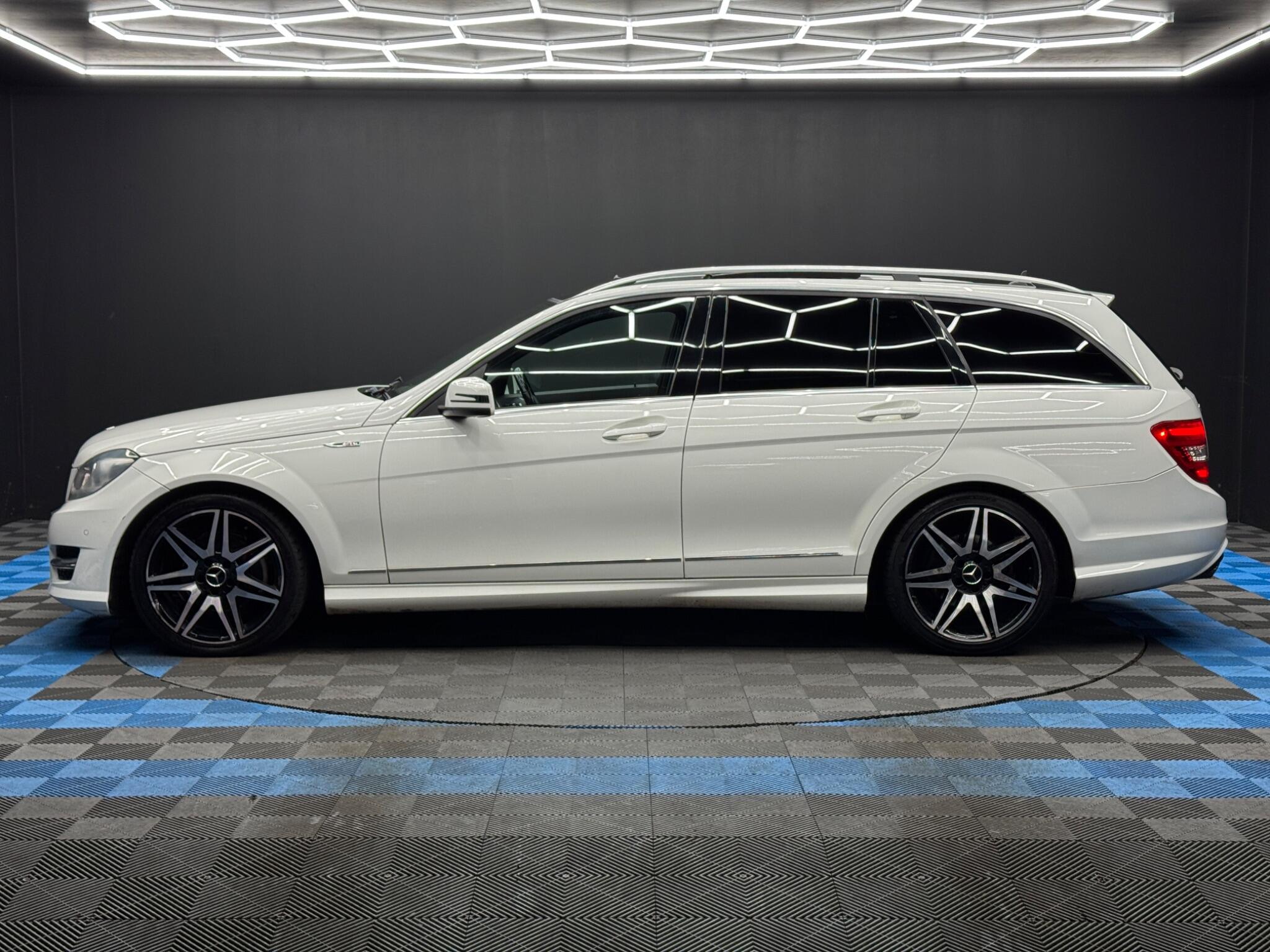 Mercedes-Benz C Class 2.1 C220 CDI BlueEfficiency AMG Sport Plus G-Tronic+ Euro 5 (s/s) 5dr 5dr Automatic 2026