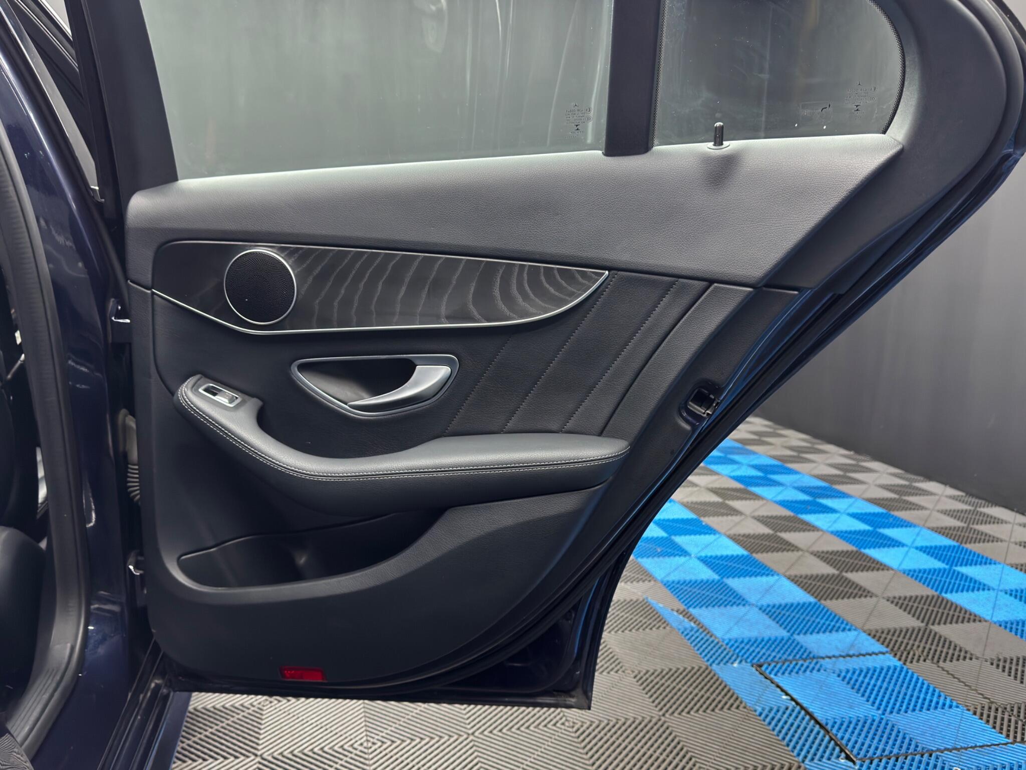 Mercedes-Benz C Class 2.1 C220d AMG Line (Premium) Saloon 4dr Diesel G-Tronic+ Euro 6 (s/s) (170 ps) 4dr Automatic 2026