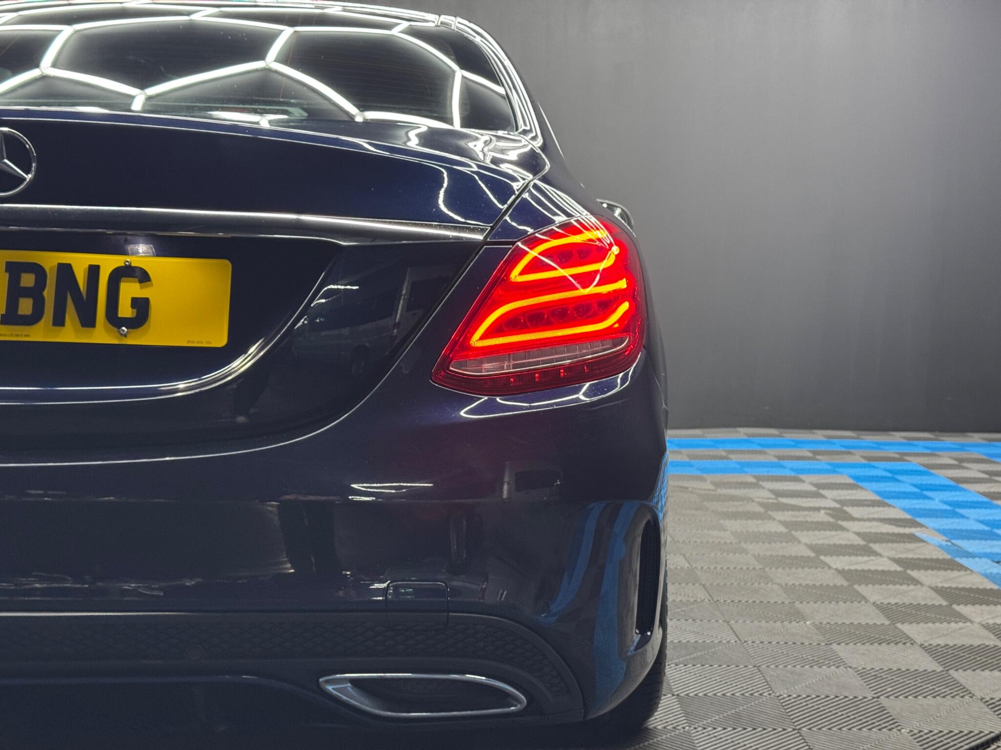 Mercedes-Benz C Class 2.1 C220d AMG Line (Premium) Saloon 4dr Diesel G-Tronic+ Euro 6 (s/s) (170 ps) 4dr Automatic 2026