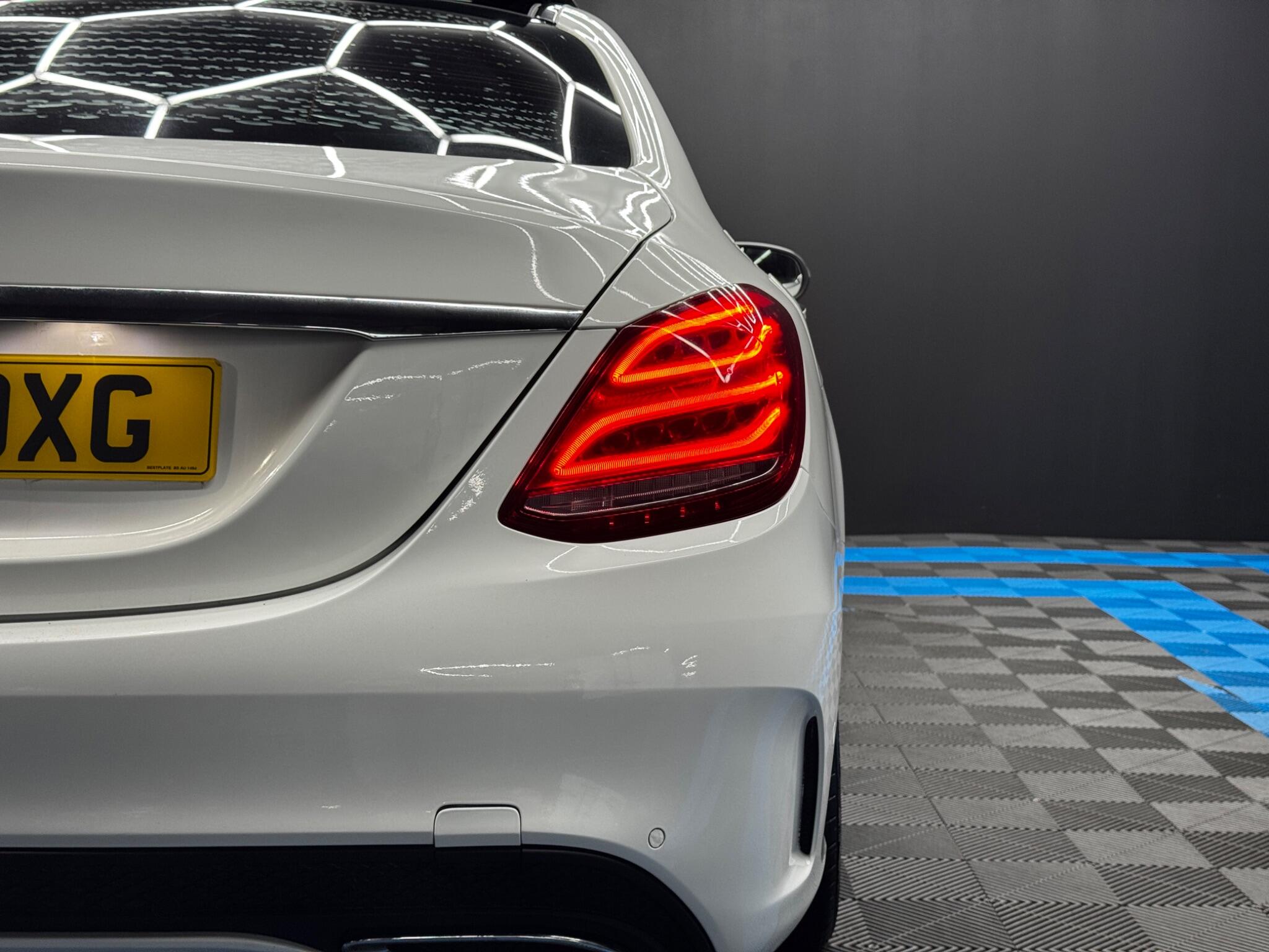 Mercedes-Benz C Class 2.1 C220d AMG Line (Premium) 7G-Tronic+ Euro 6 (s/s) 4dr 4dr Automatic 2025