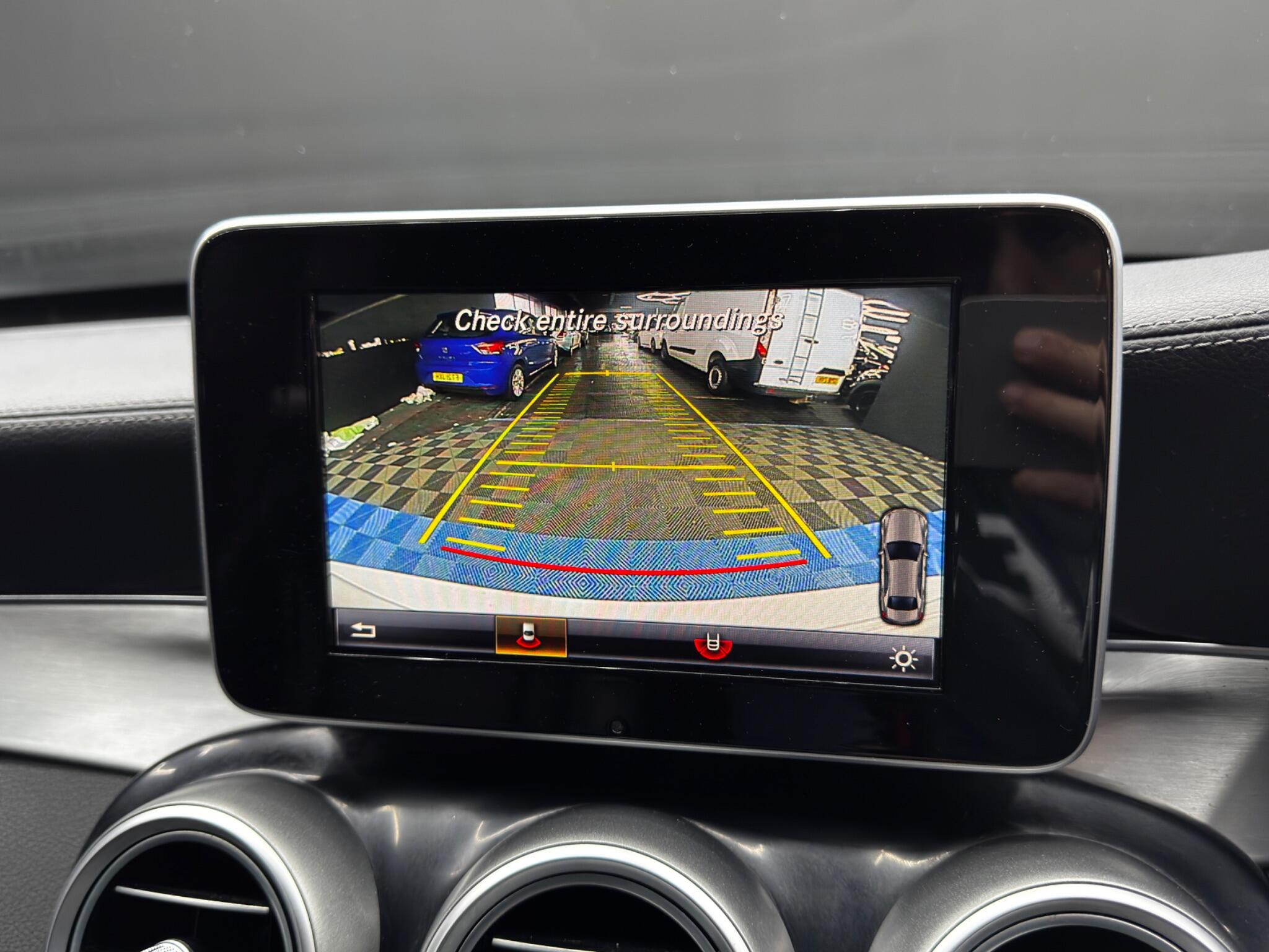 Mercedes-Benz C Class 2.1 C220d AMG Line (Premium) 7G-Tronic+ Euro 6 (s/s) 4dr 4dr Automatic 2025