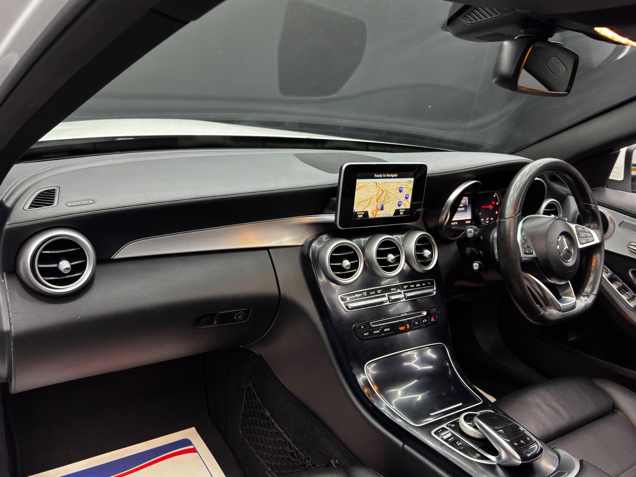 Mercedes-Benz C Class 2.1 C220d AMG Line (Premium) 7G-Tronic+ Euro 6 (s/s) 4dr 4dr Automatic 2025