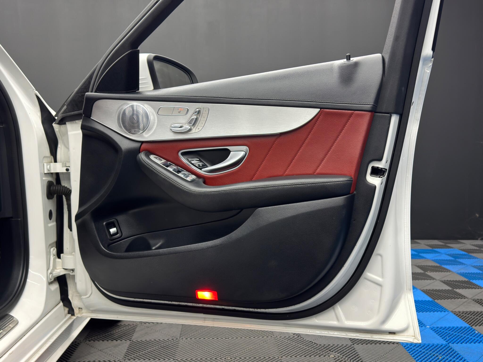 Mercedes-Benz C Class 2.1 C220d AMG Line (Premium Plus) Estate 5dr Diesel 7G-Tronic+ Euro 6 (s/s) (170 ps) 5dr Automatic 2025