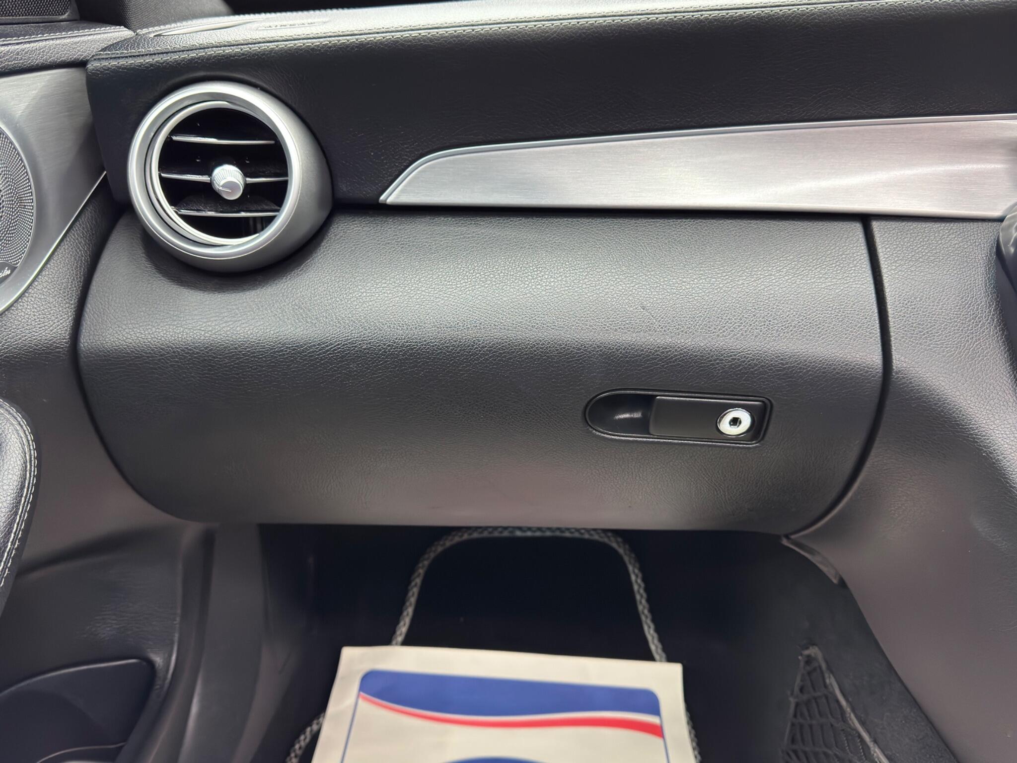 Mercedes-Benz C Class 2.1 C220d AMG Line (Premium Plus) Estate 5dr Diesel 7G-Tronic+ Euro 6 (s/s) (170 ps) 5dr Automatic 2025