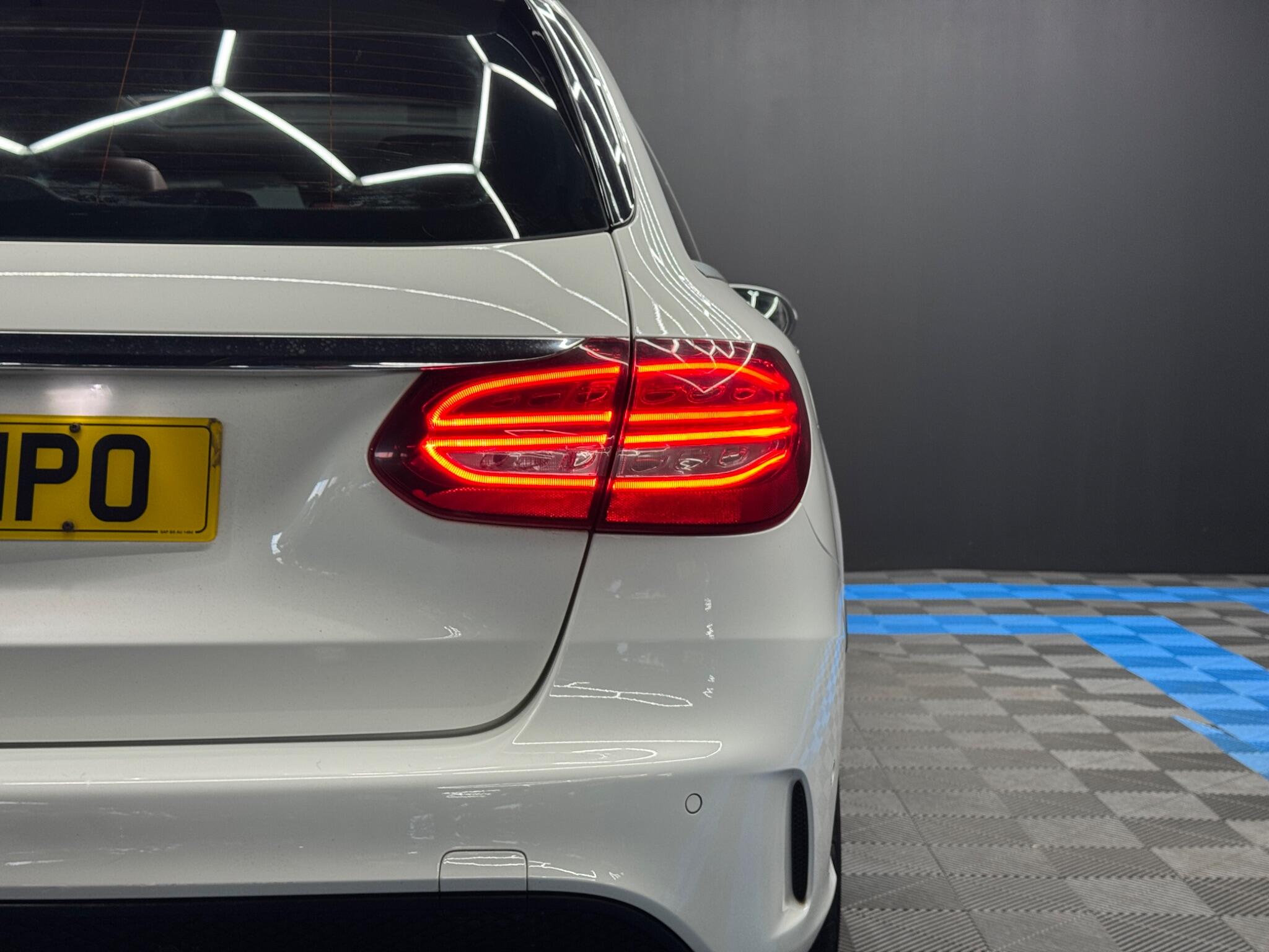 Mercedes-Benz C Class 2.1 C220d AMG Line (Premium Plus) Estate 5dr Diesel 7G-Tronic+ Euro 6 (s/s) (170 ps) 5dr Automatic 2025