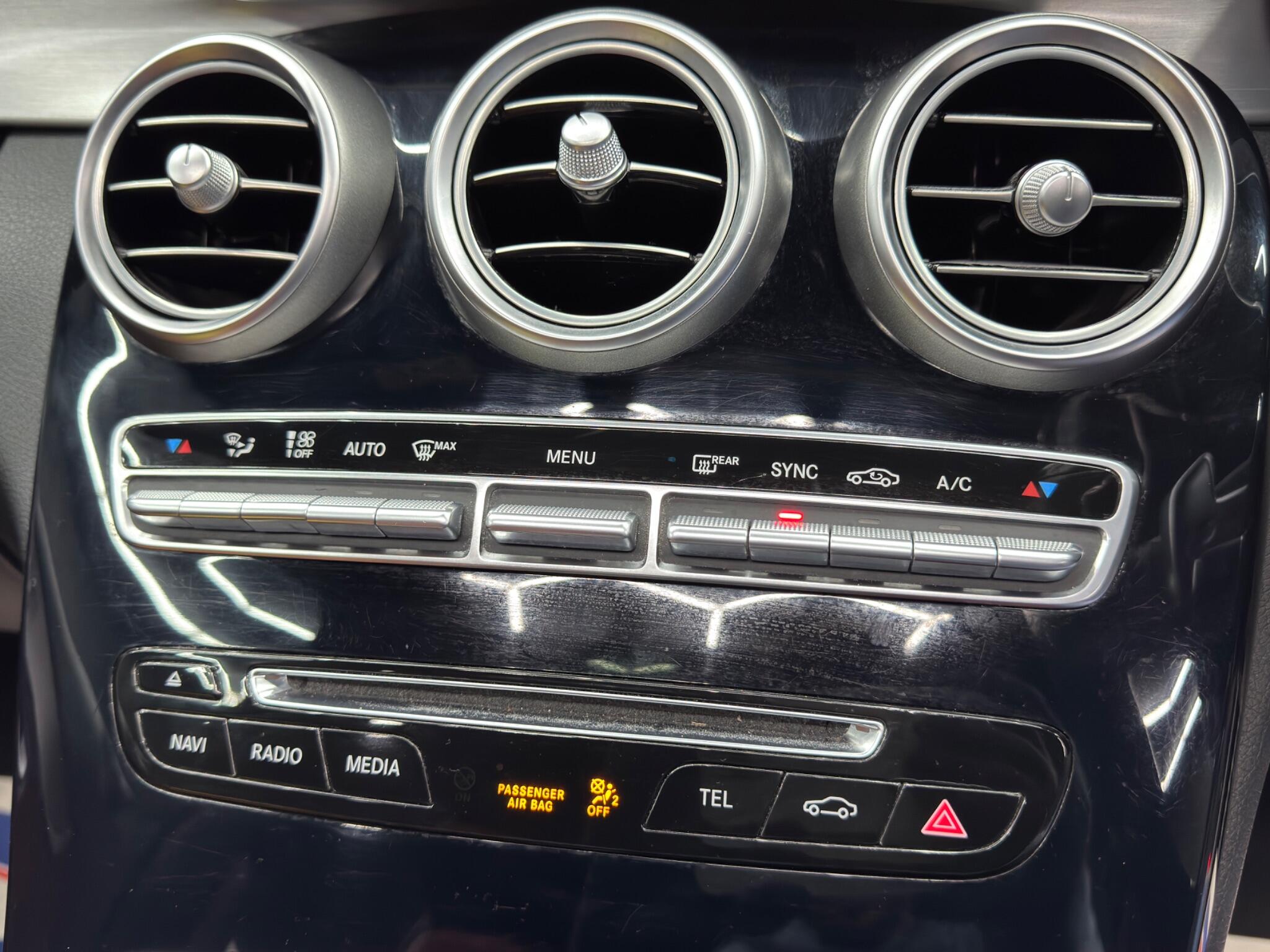 Mercedes-Benz C Class 2.1 C220d AMG Line (Premium Plus) Estate 5dr Diesel 7G-Tronic+ Euro 6 (s/s) (170 ps) 5dr Automatic 2025