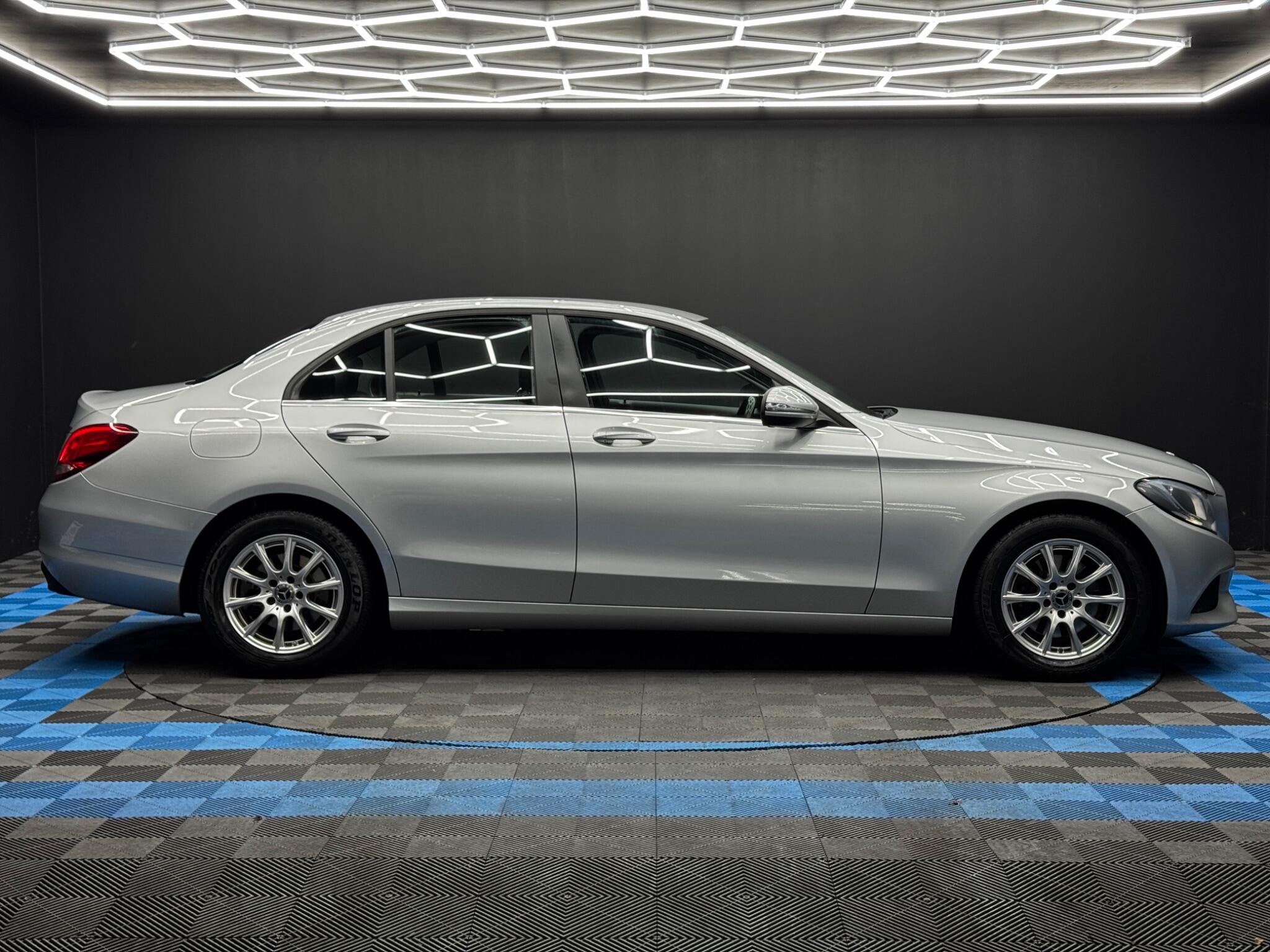 Mercedes-Benz C Class 2.1 C220d SE G-Tronic+ Euro 6 (s/s) 4dr 4dr Automatic 2025