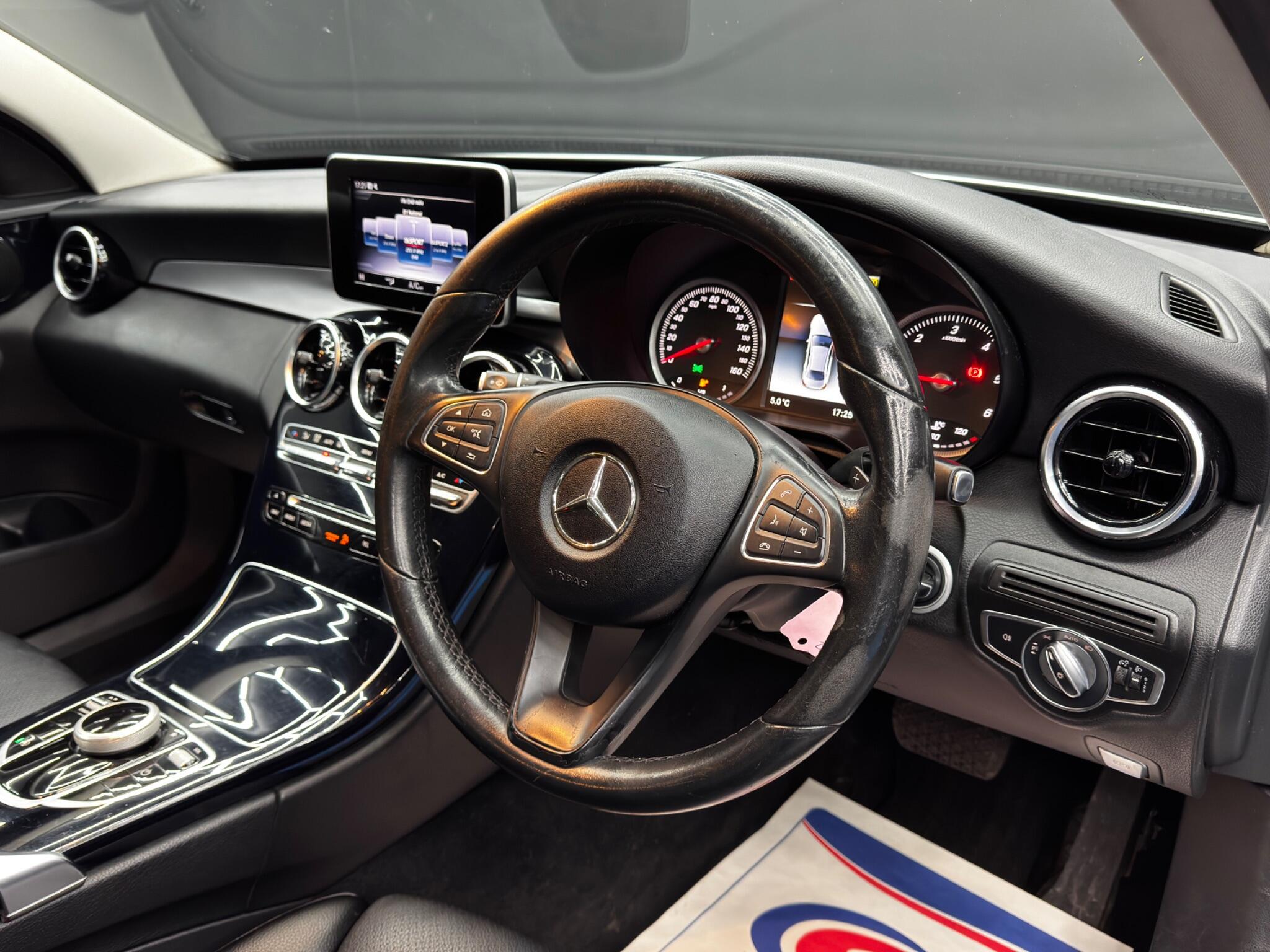 Mercedes-Benz C Class 2.1 C220d SE G-Tronic+ Euro 6 (s/s) 4dr 4dr Automatic 2025