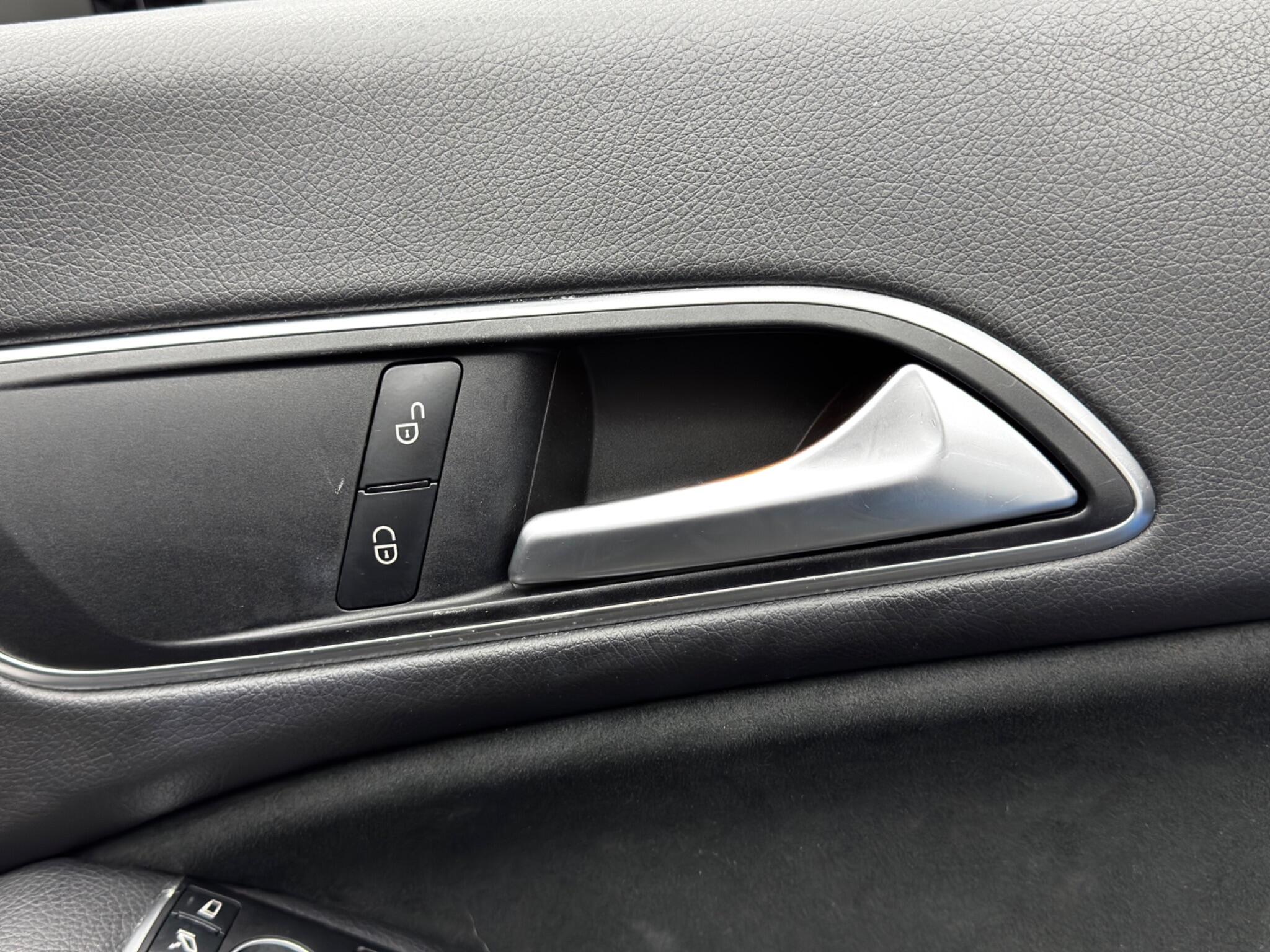 Mercedes-Benz CLA 2.1 CLA220d AMG Line Night Edition Coupe 7G-DCT Euro 6 (s/s) 4dr 4dr Automatic 2025