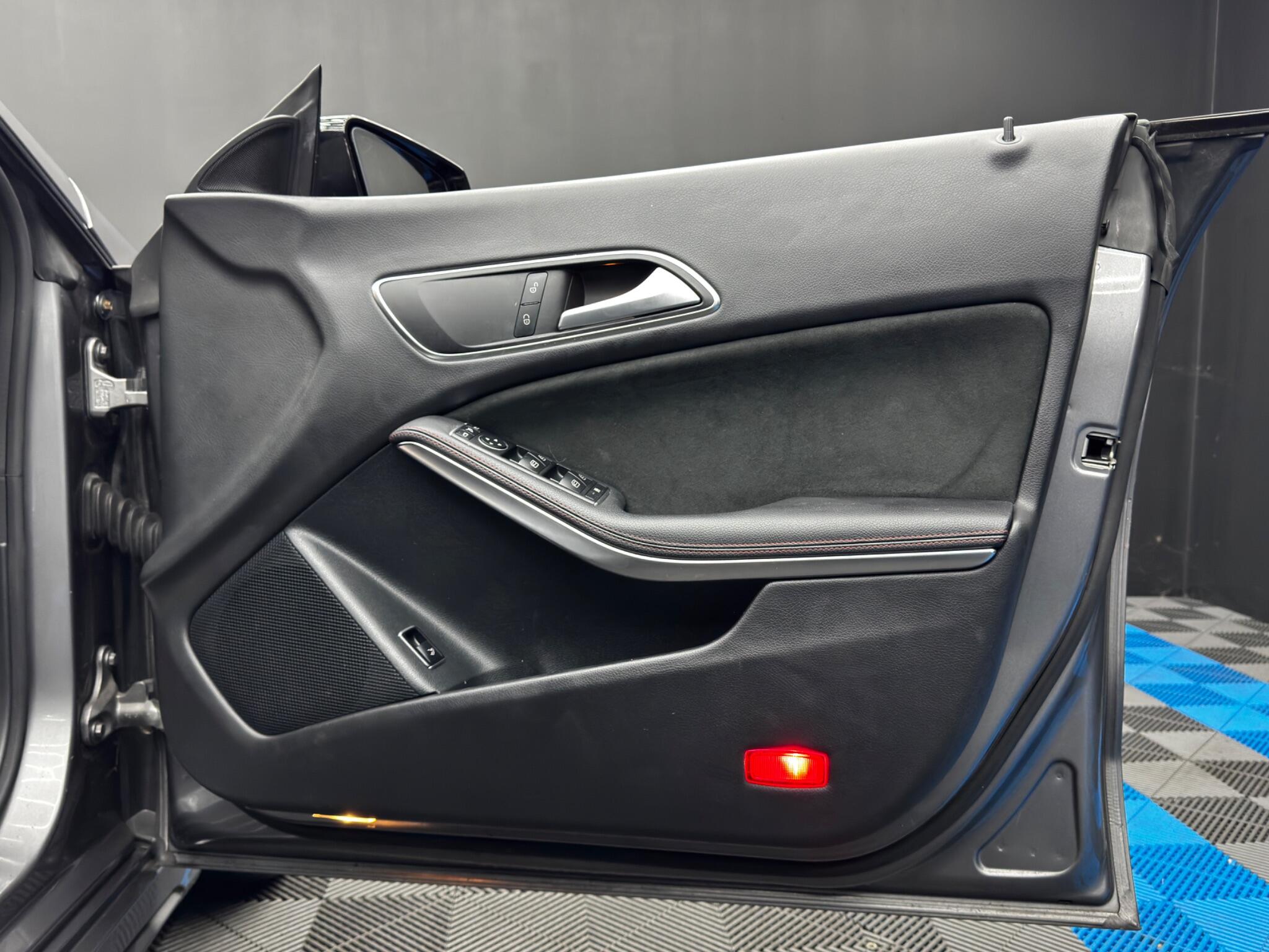 Mercedes-Benz CLA 2.1 CLA220d AMG Line Night Edition Coupe 7G-DCT Euro 6 (s/s) 4dr 4dr Automatic 2025