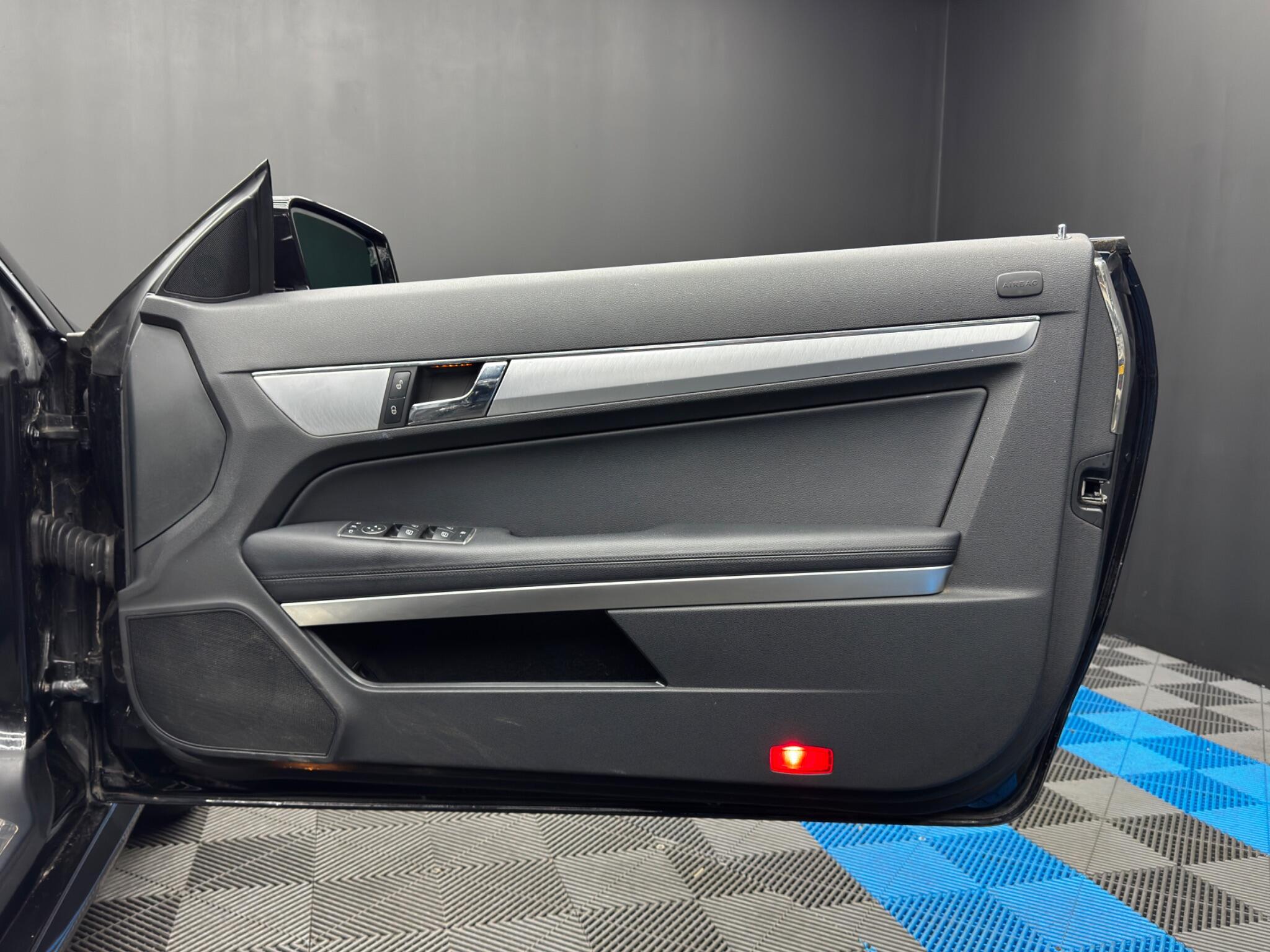 Mercedes-Benz E Class 2.1 E250 CDI BlueEfficiency Sport Cabriolet Tiptronic Euro 5 2dr 2dr Automatic 2026