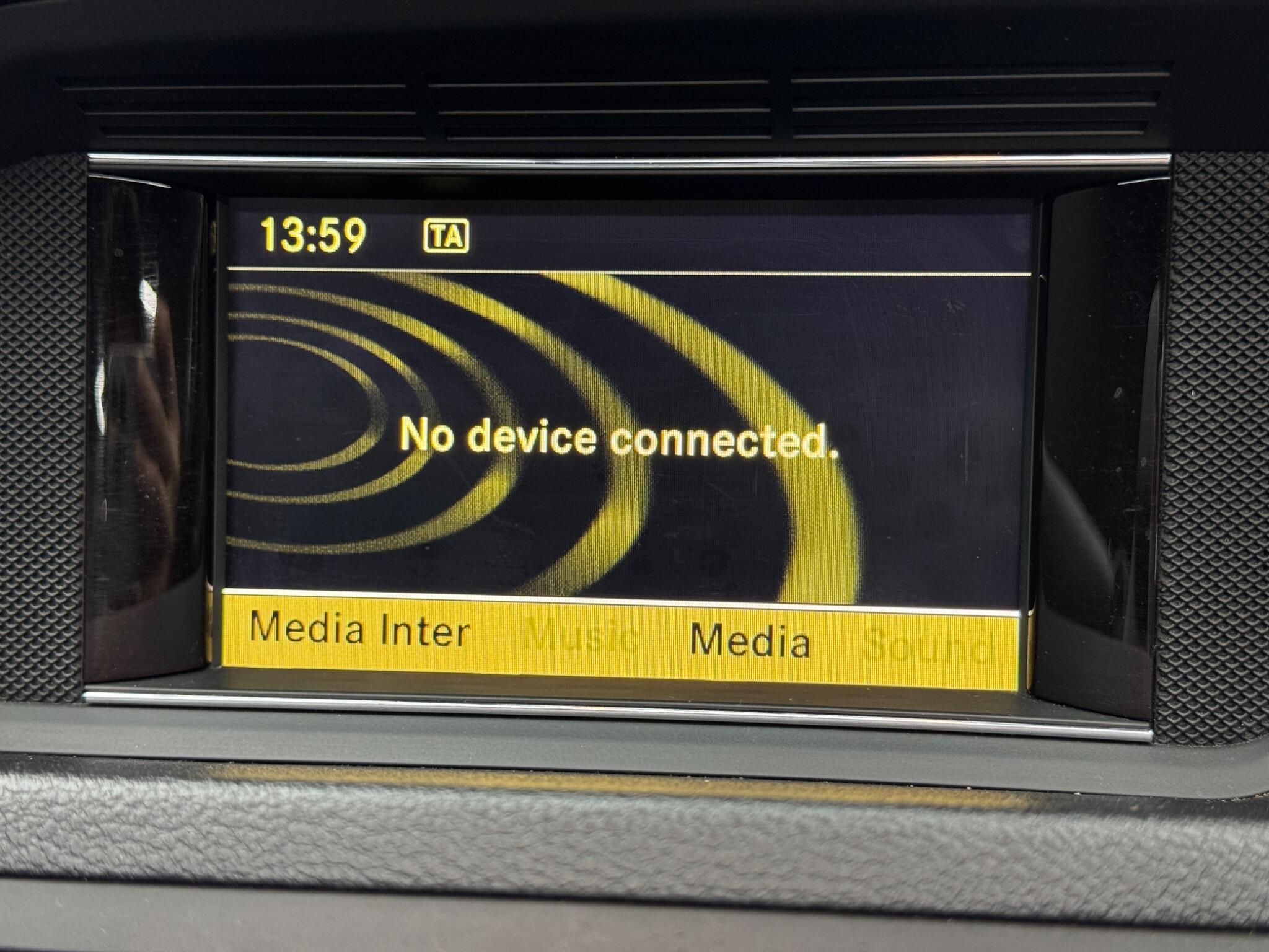 Mercedes-Benz E Class 2.1 E250 CDI BlueEfficiency Sport Cabriolet Tiptronic Euro 5 2dr 2dr Automatic 2026