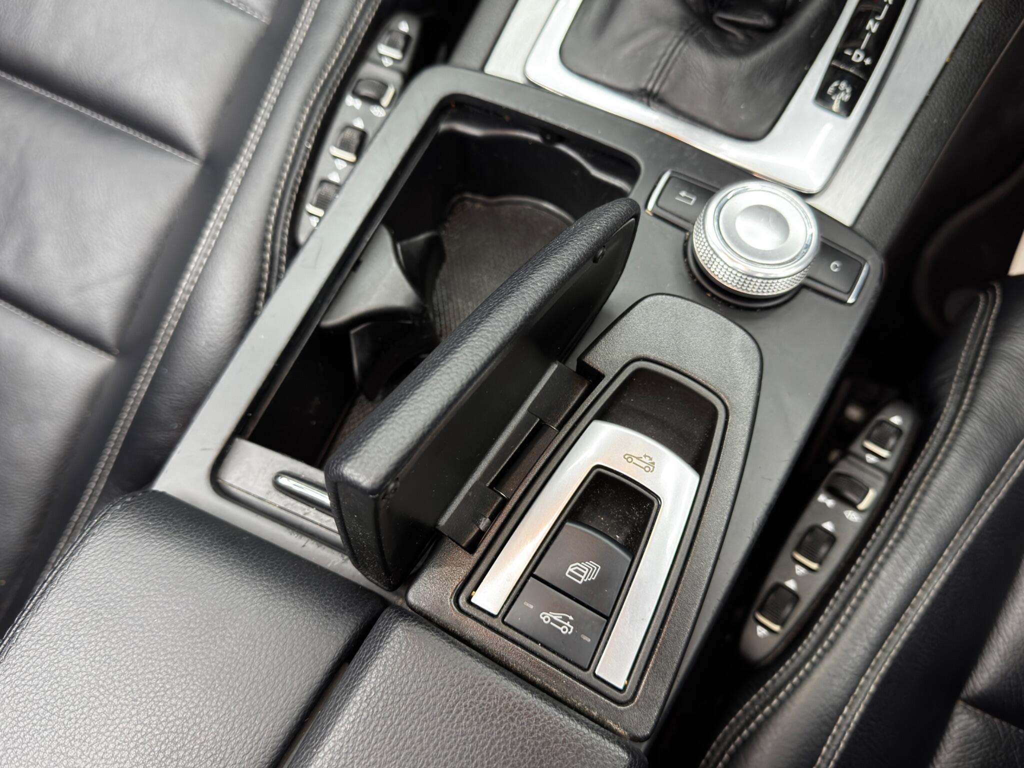 Mercedes-Benz E Class 3.0 E350 CDI V6 BlueEfficiency Sport Cabriolet G-Tronic Euro 5 2dr 2dr Automatic 2025