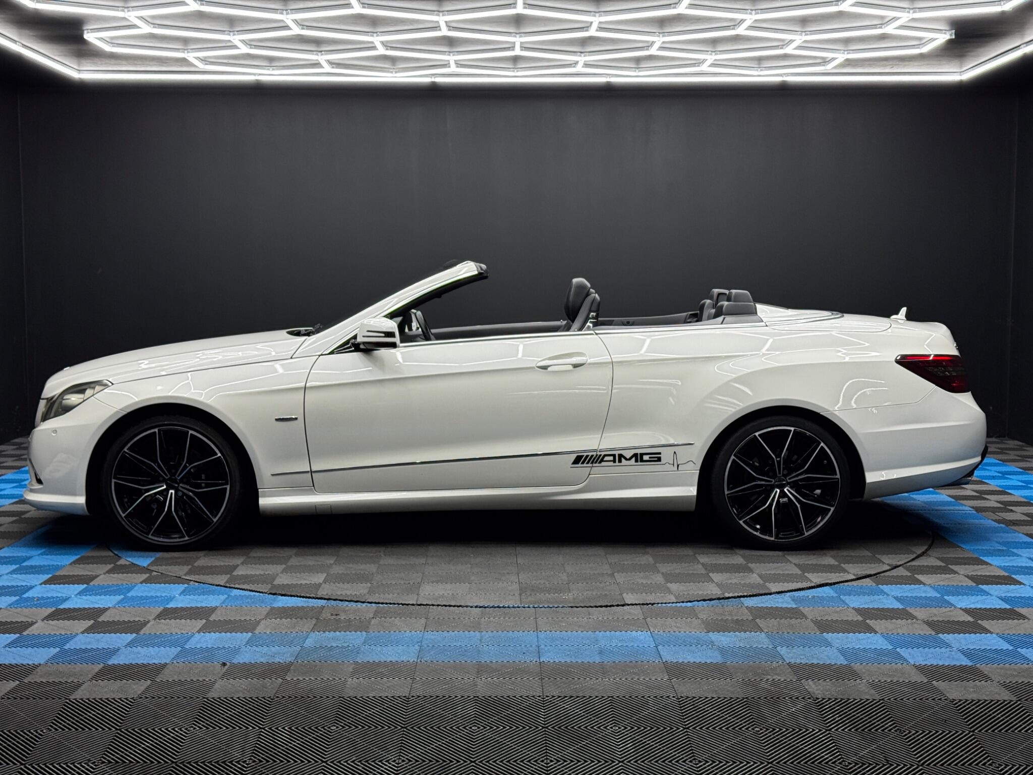 Mercedes-Benz E Class 3.0 E350 CDI V6 BlueEfficiency Sport Cabriolet G-Tronic Euro 5 2dr 2dr Automatic 2025