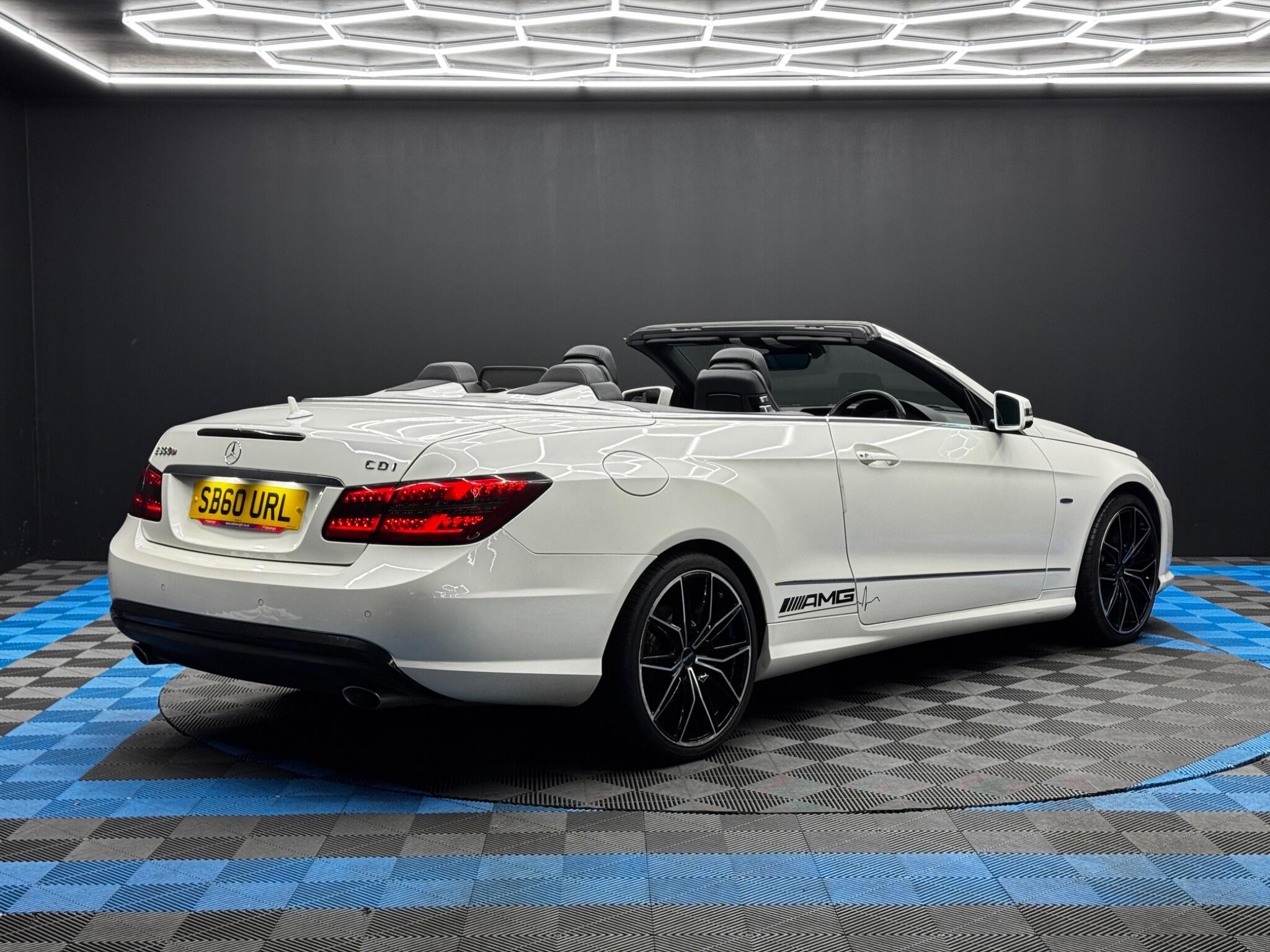 Mercedes-Benz E Class 3.0 E350 CDI V6 BlueEfficiency Sport Cabriolet G-Tronic Euro 5 2dr 2dr Automatic 2025