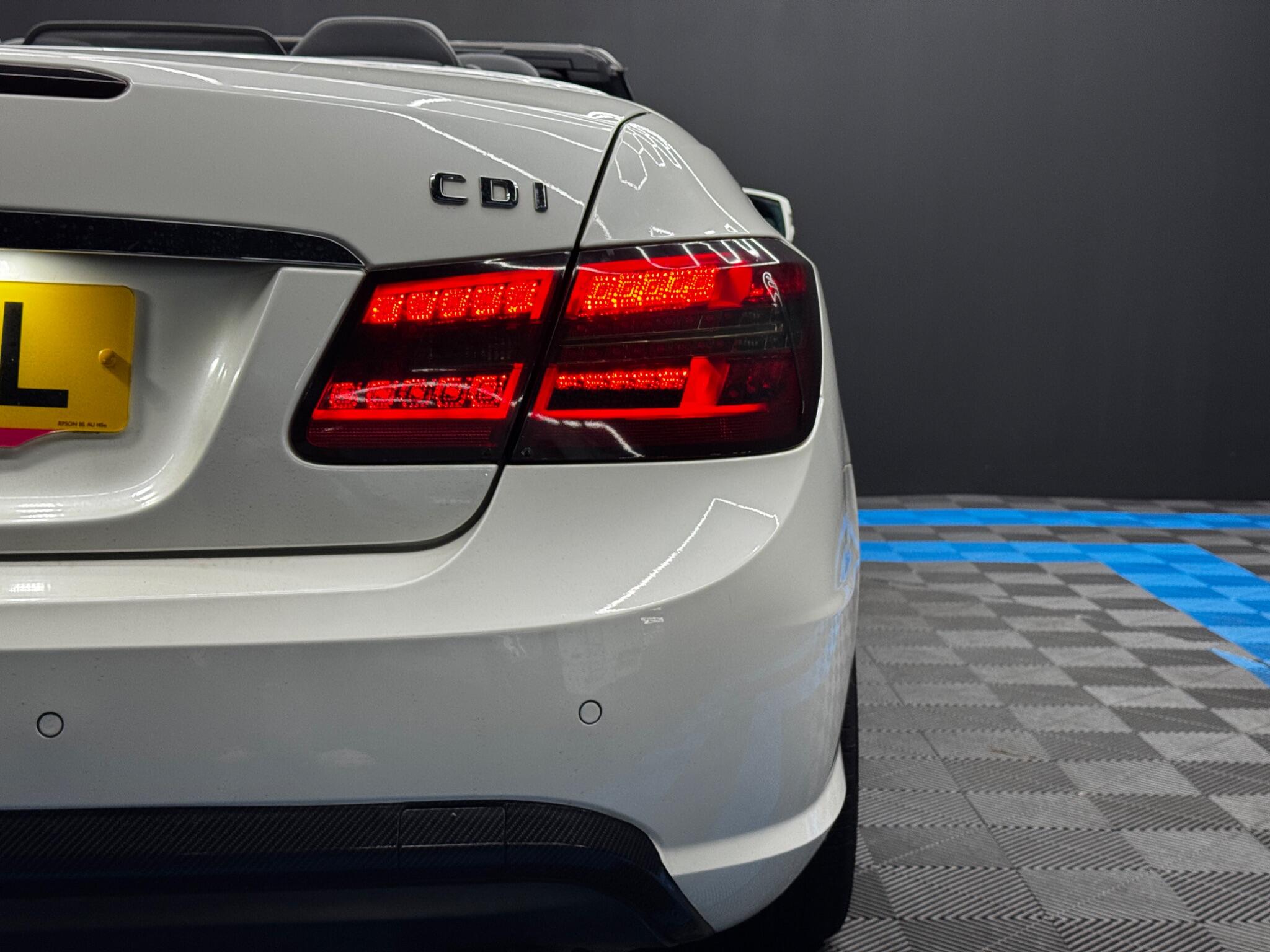 Mercedes-Benz E Class 3.0 E350 CDI V6 BlueEfficiency Sport Cabriolet G-Tronic Euro 5 2dr 2dr Automatic 2025