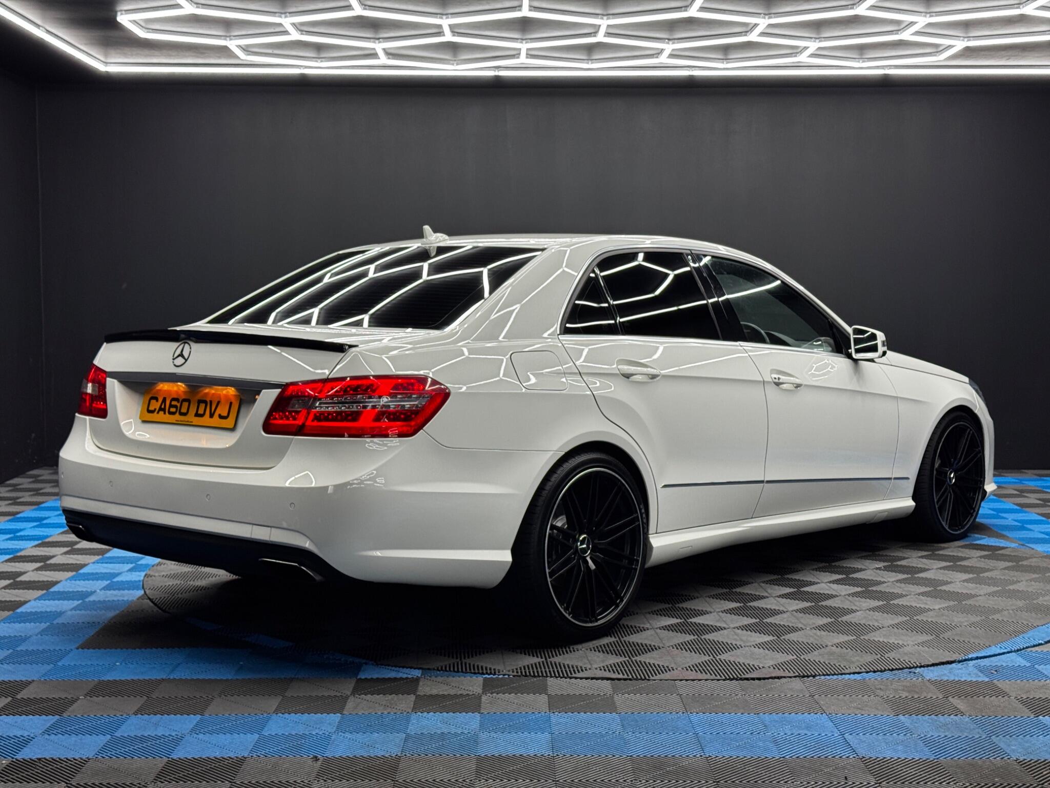 Mercedes-Benz E Class 3.0 E350 CDI V6 BlueEfficiency Sport G-Tronic Euro 5 4dr 4dr Automatic 2025