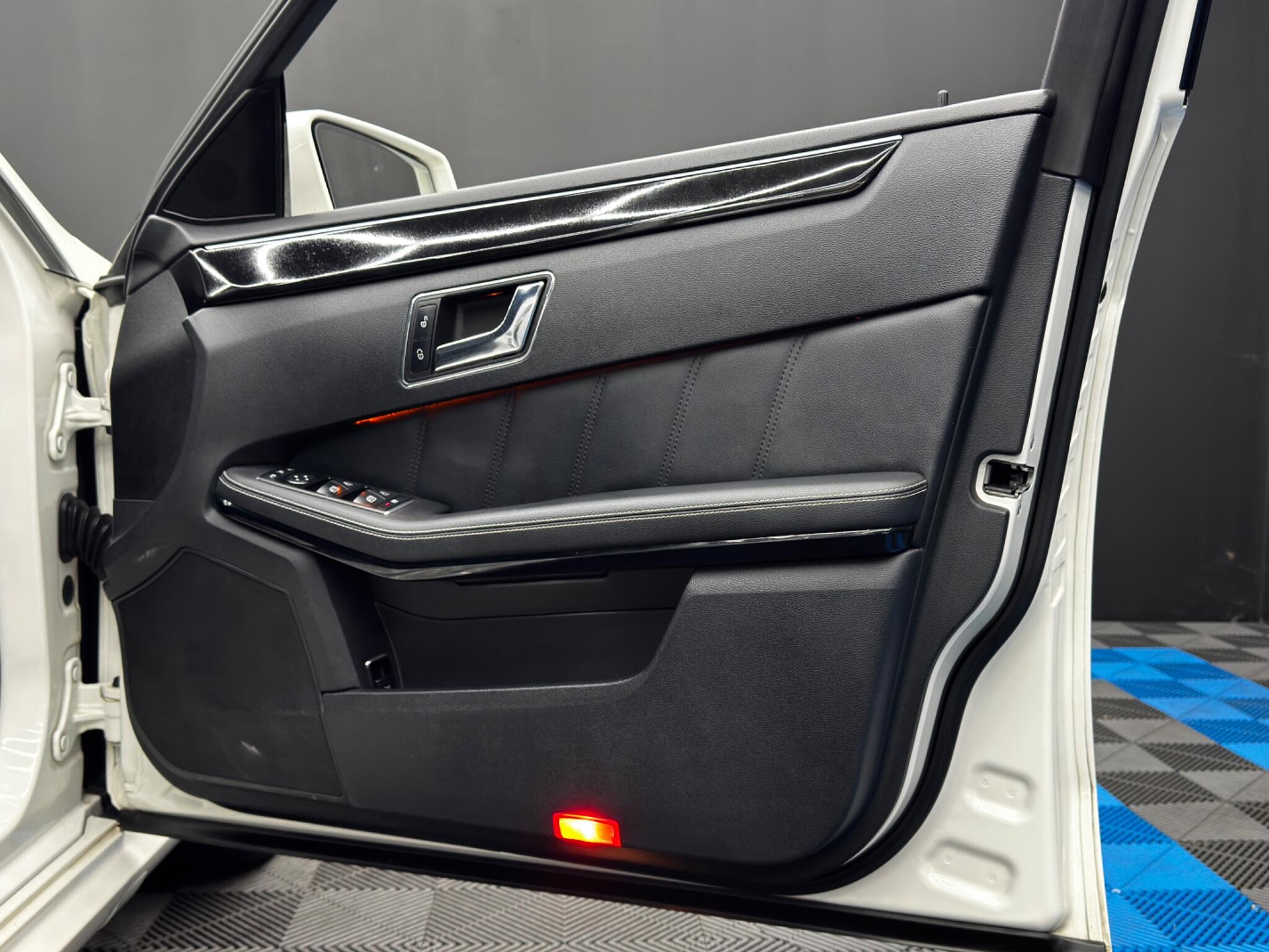 Mercedes-Benz E Class 3.0 E350 CDI V6 BlueEfficiency Sport G-Tronic Euro 5 4dr 4dr Automatic 2025