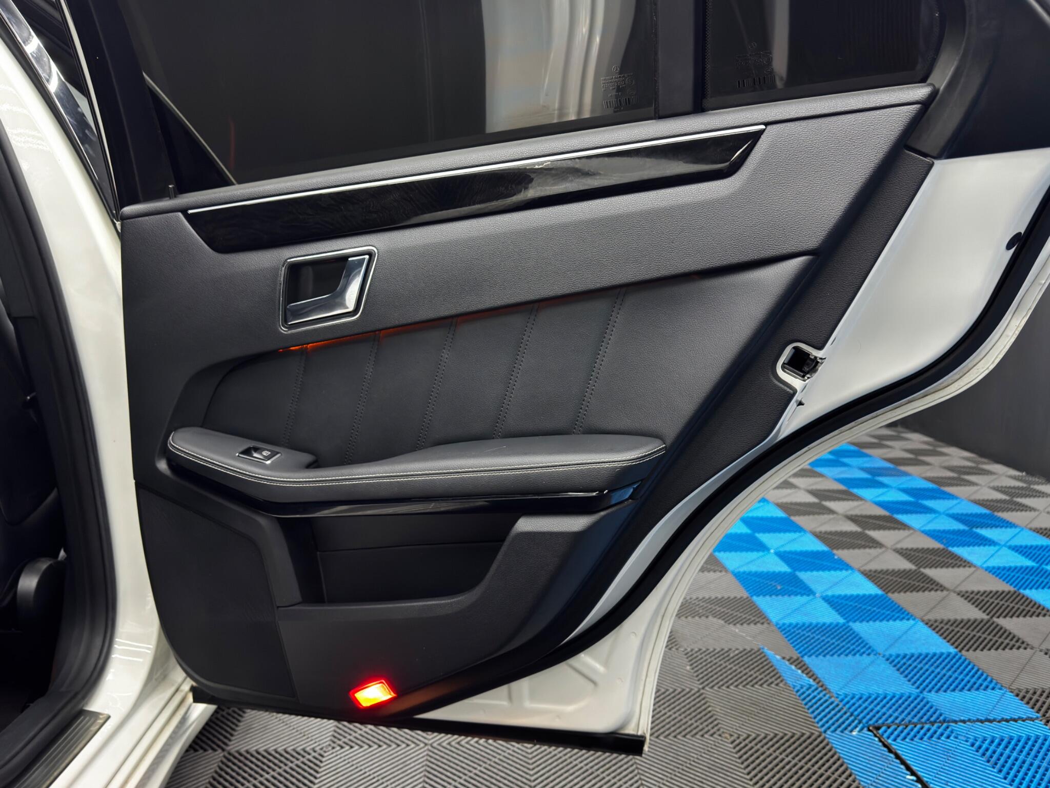 Mercedes-Benz E Class 3.0 E350 CDI V6 BlueEfficiency Sport G-Tronic Euro 5 4dr 4dr Automatic 2025