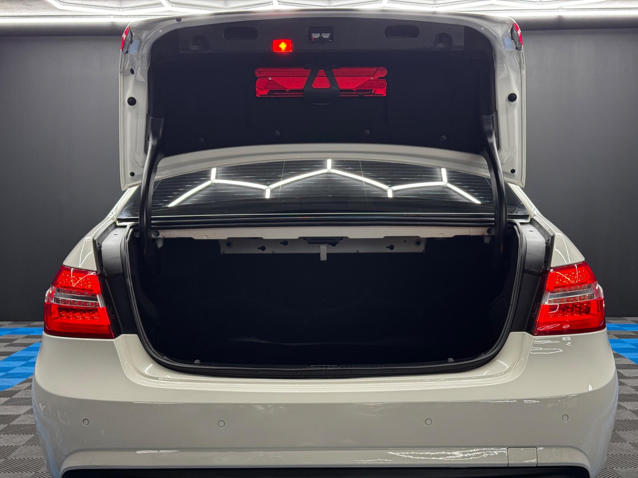 Mercedes-Benz E Class 3.0 E350 CDI V6 BlueEfficiency Sport G-Tronic Euro 5 4dr 4dr Automatic 2025