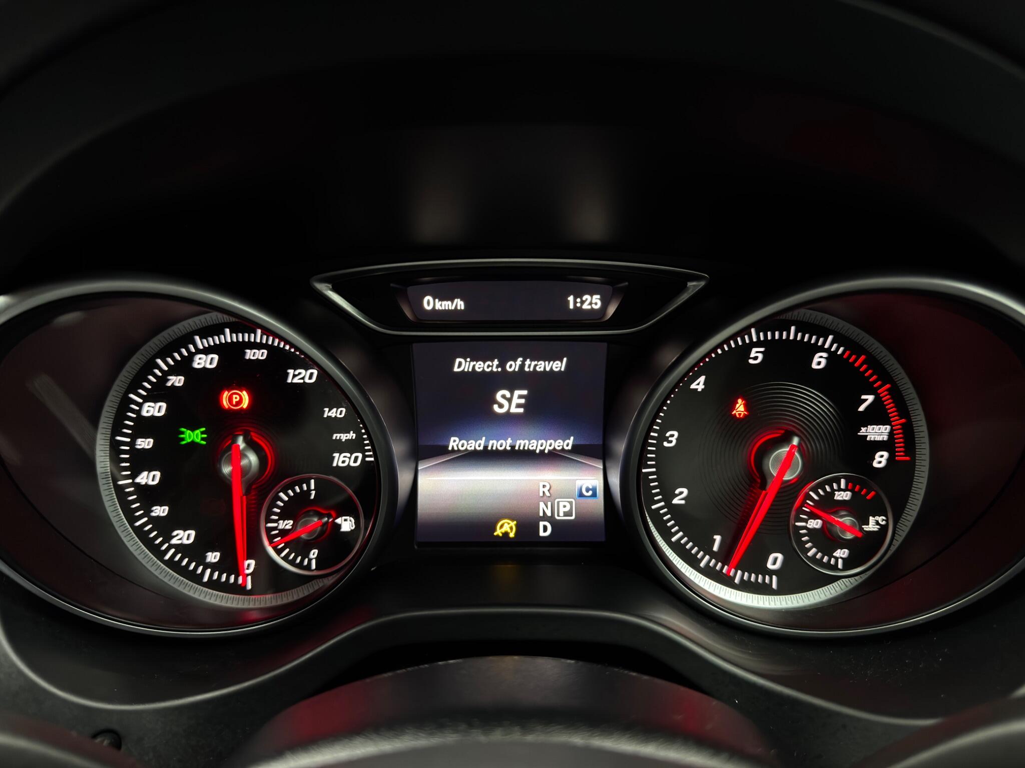 Mercedes-Benz GLA 1.6 GLA180 Urban Edition 7G-DCT Euro 6 (s/s) 5dr 5dr Automatic 2025