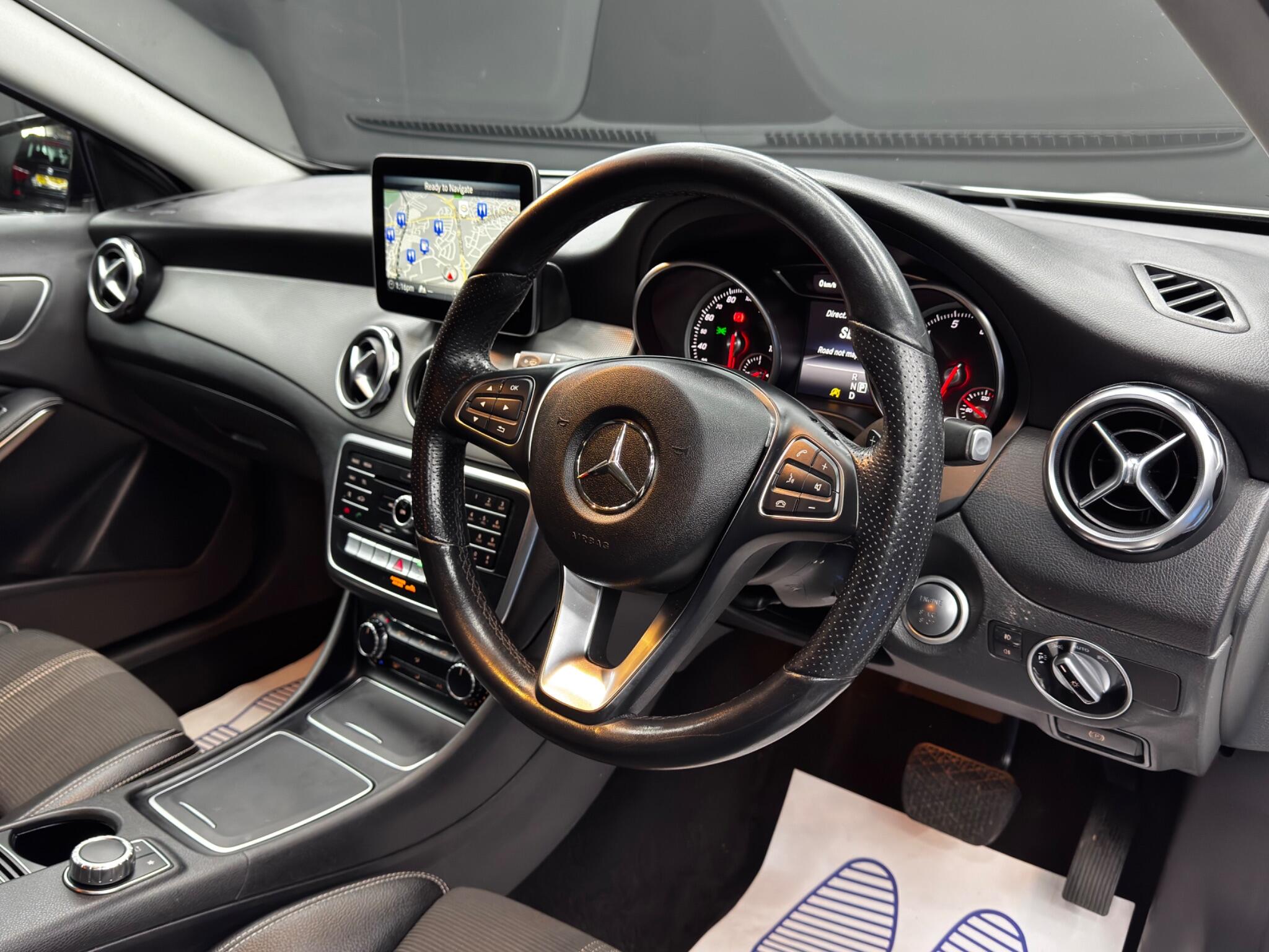 Mercedes-Benz GLA 1.6 GLA180 Urban Edition 7G-DCT Euro 6 (s/s) 5dr 5dr Automatic 2025