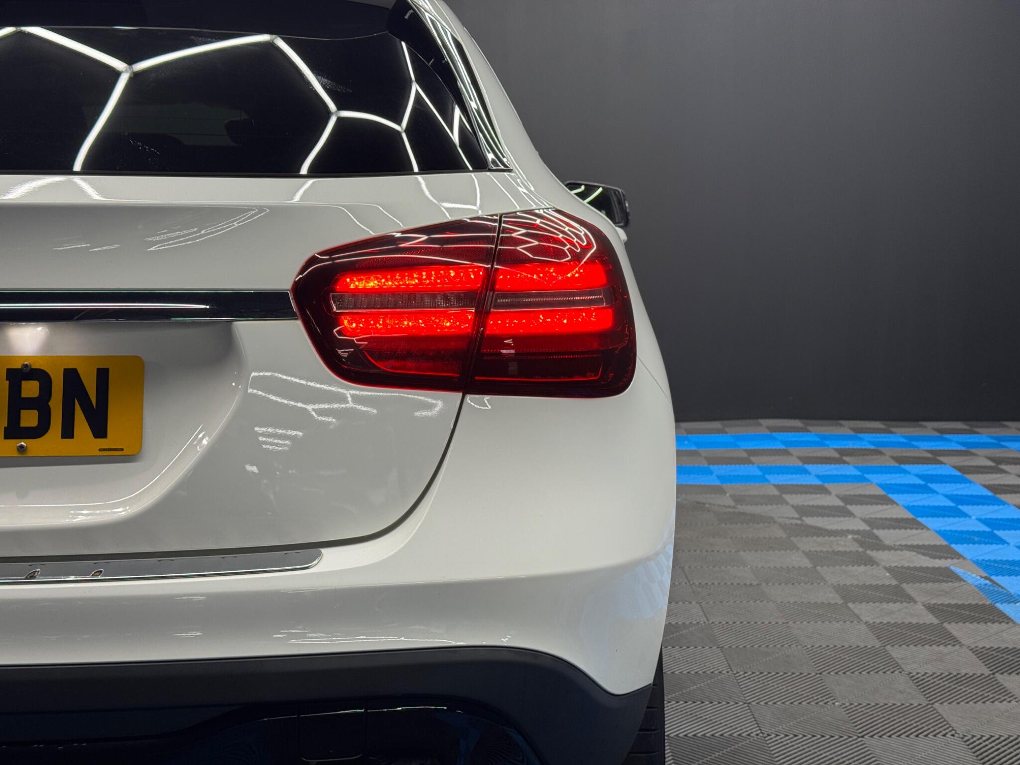 Mercedes-Benz GLA 1.6 GLA180 Urban Edition 7G-DCT Euro 6 (s/s) 5dr 5dr Automatic 2025