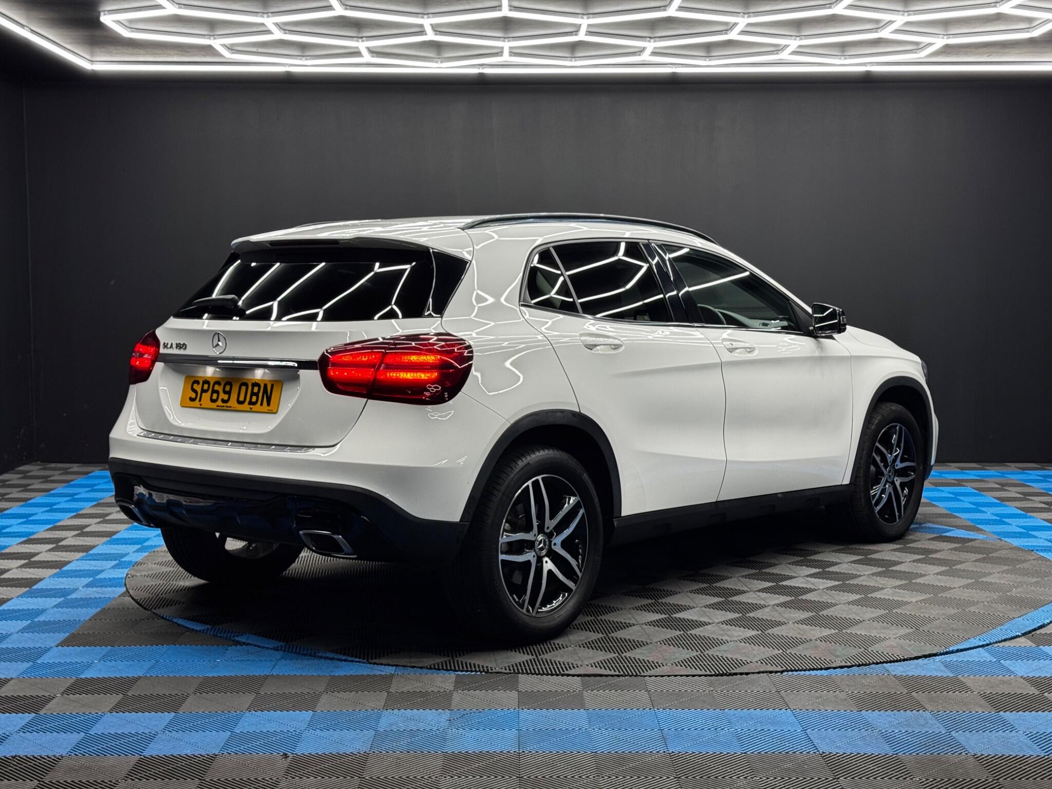 Mercedes-Benz GLA 1.6 GLA180 Urban Edition 7G-DCT Euro 6 (s/s) 5dr 5dr Automatic 2025