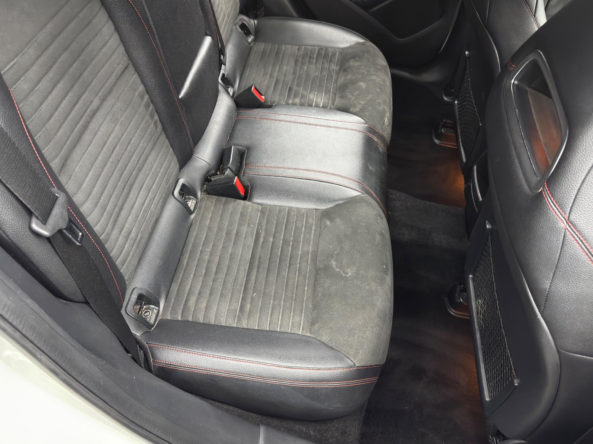 Mercedes-Benz GLA 2.1 GLA200 CDI AMG Line 7G-DCT Euro 6 (s/s) 5dr 5dr Automatic 2026