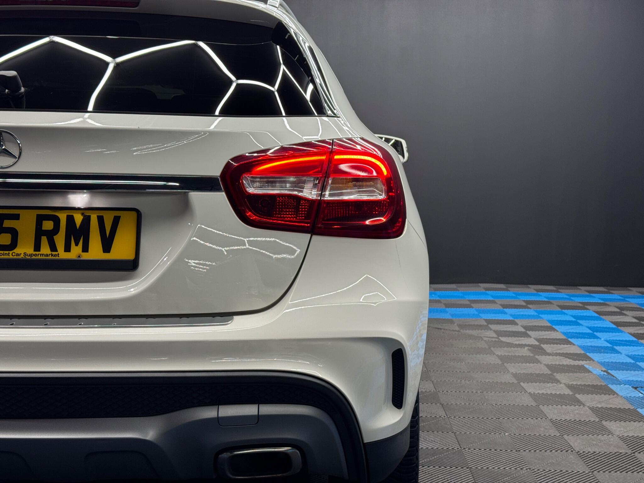 Mercedes-Benz GLA 2.1 GLA200 CDI AMG Line 7G-DCT Euro 6 (s/s) 5dr 5dr Automatic 2026