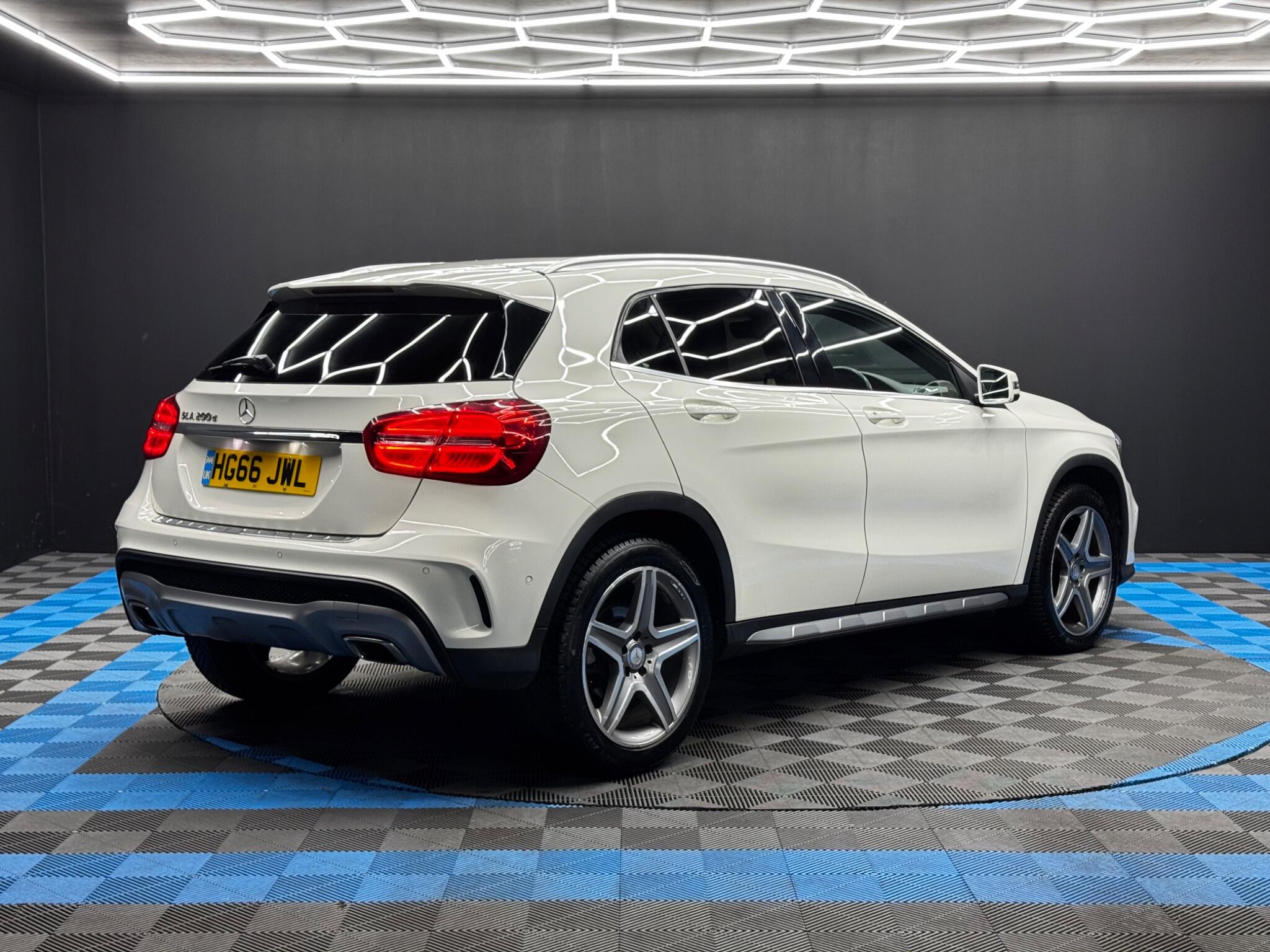 Mercedes-Benz GLA 2.1 GLA200d AMG Line (Premium) 7G-DCT Euro 6 (s/s) 5dr 5dr Automatic 2025