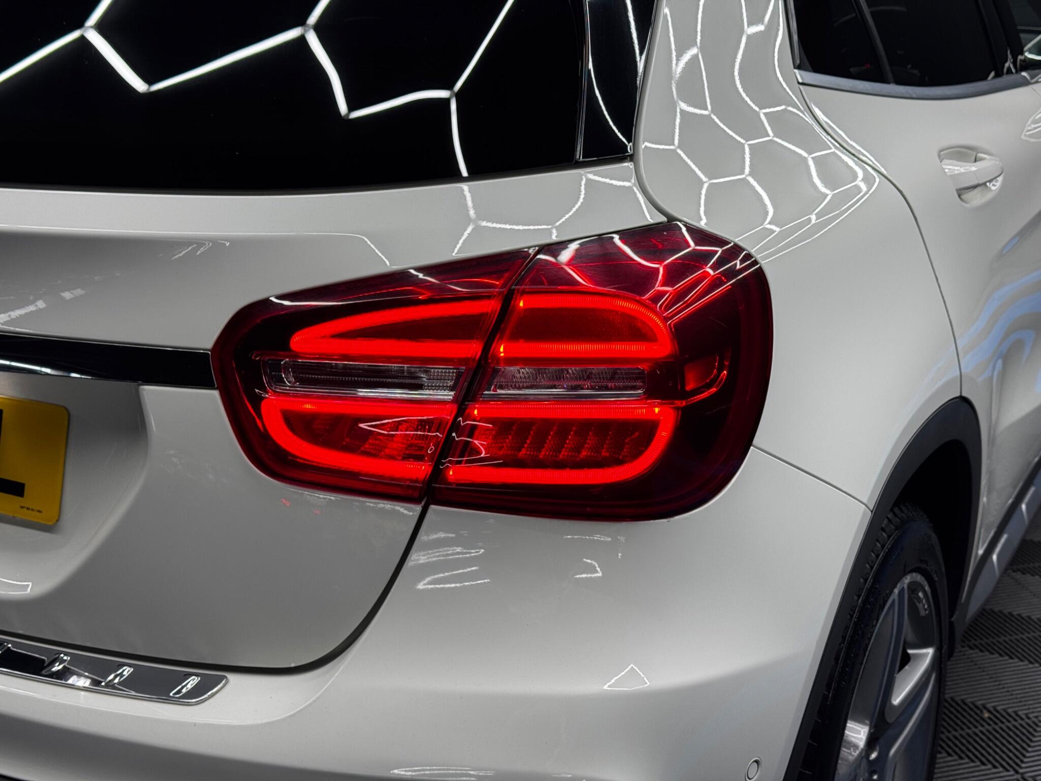 Mercedes-Benz GLA 2.1 GLA200d AMG Line (Premium) 7G-DCT Euro 6 (s/s) 5dr 5dr Automatic 2025