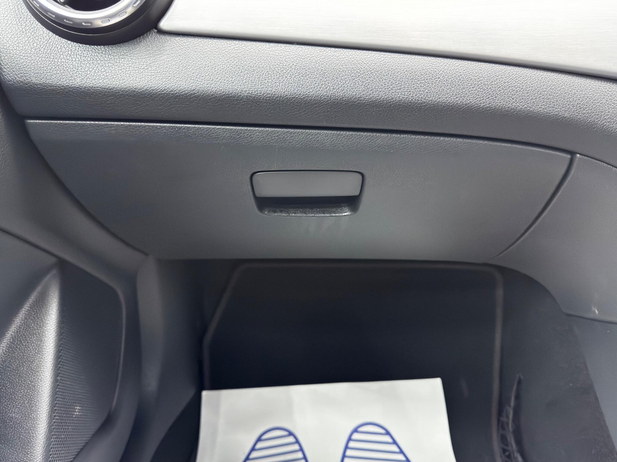 Mercedes-Benz GLA 2.1 GLA200d AMG Line (Premium) 7G-DCT Euro 6 (s/s) 5dr 5dr Automatic 2025