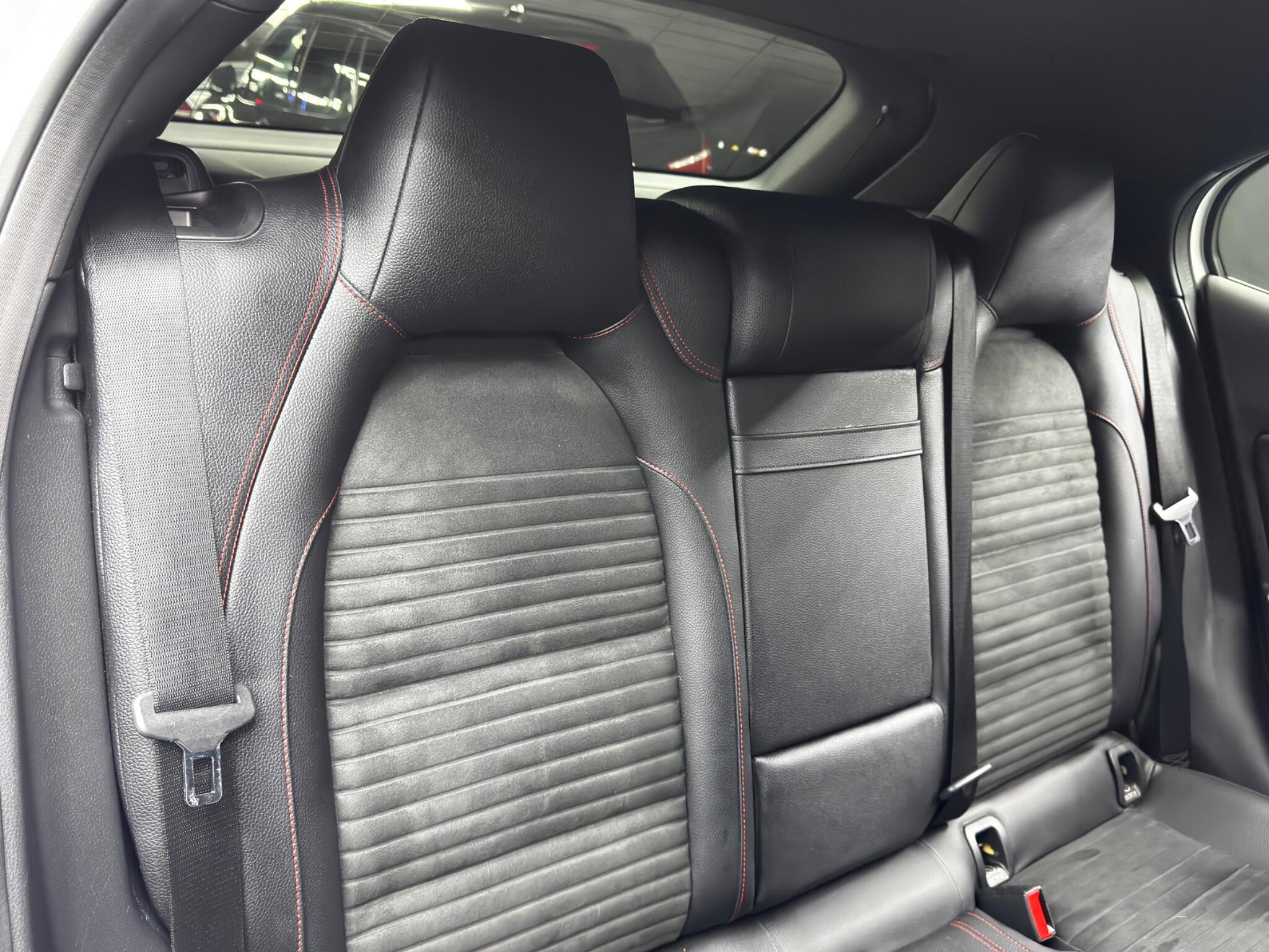 Mercedes-Benz GLA 2.1 GLA200d AMG Line (Premium) 7G-DCT Euro 6 (s/s) 5dr 5dr Automatic 2025