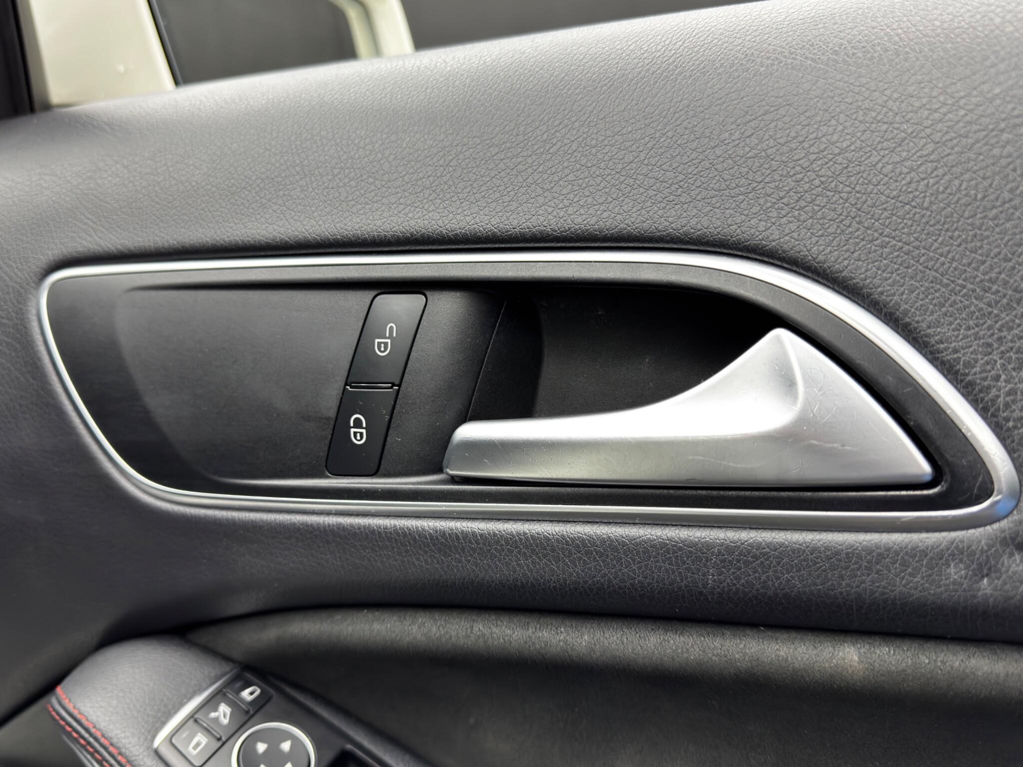 Mercedes-Benz GLA 2.1 GLA200d AMG Line (Premium) 7G-DCT Euro 6 (s/s) 5dr 5dr Automatic 2025