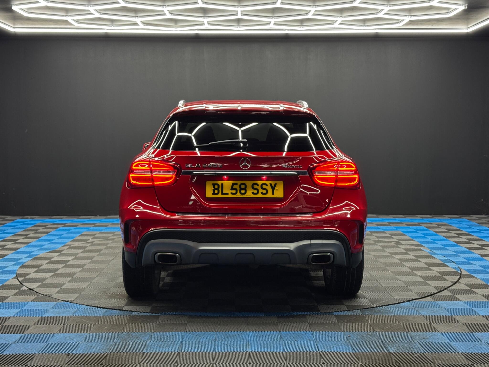 Mercedes-Benz GLA 2.1 GLA220d AMG Line (Premium) 7G-DCT 4MATIC Euro 6 (s/s) 5dr 5dr Automatic 2026