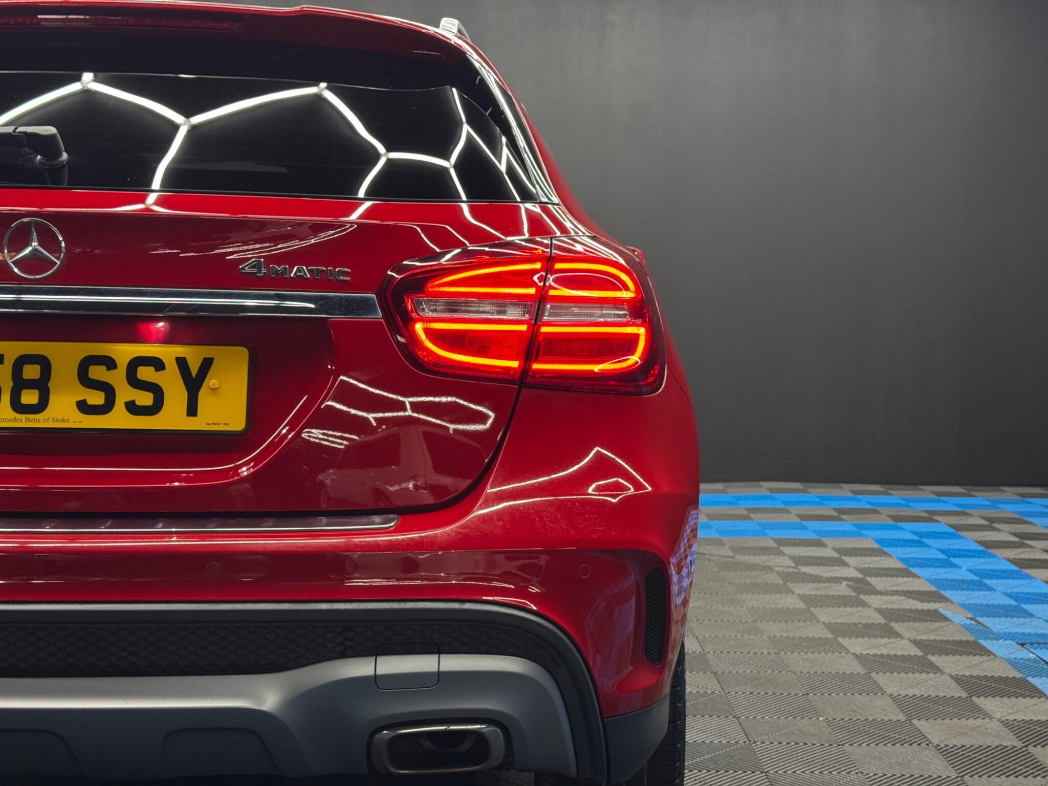 Mercedes-Benz GLA 2.1 GLA220d AMG Line (Premium) 7G-DCT 4MATIC Euro 6 (s/s) 5dr 5dr Automatic 2026