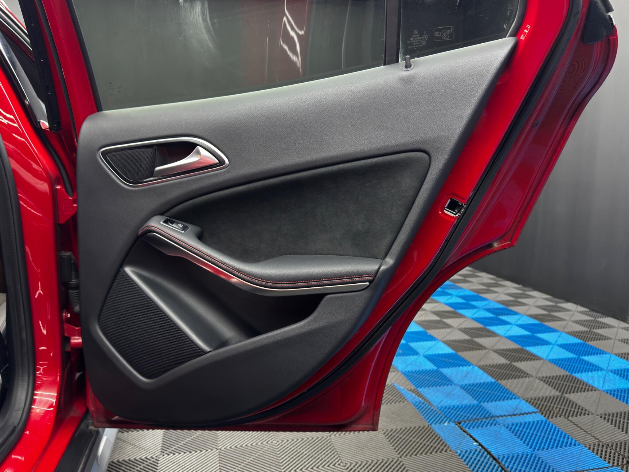 Mercedes-Benz GLA 2.1 GLA220d AMG Line (Premium) 7G-DCT 4MATIC Euro 6 (s/s) 5dr 5dr Automatic 2026