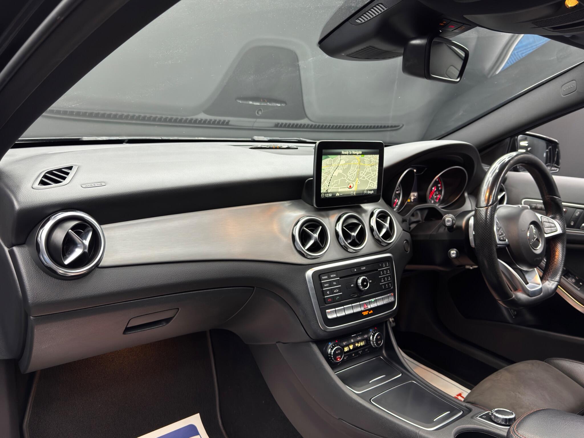 Mercedes-Benz GLA 2.1 GLA220d AMG Line (Premium Plus) 7G-DCT 4MATIC Euro 6 (s/s) 5dr 5dr Automatic 2026