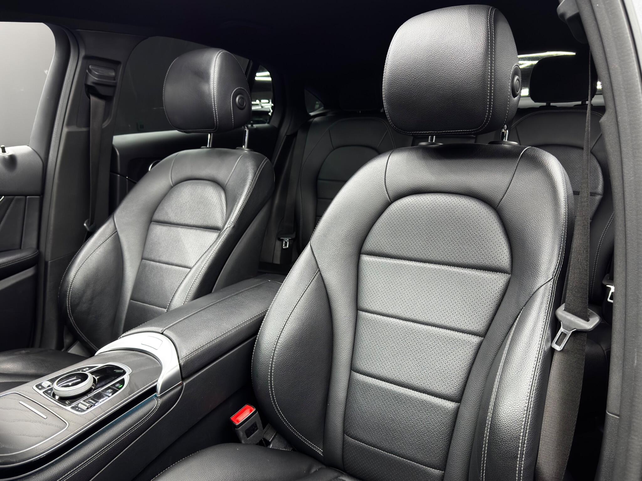 Mercedes-Benz GLC 2.0 GLC250 AMG Line (Premium) Coupe G-Tronic+ 4MATIC Euro 6 (s/s) 5dr 5dr Automatic 2025