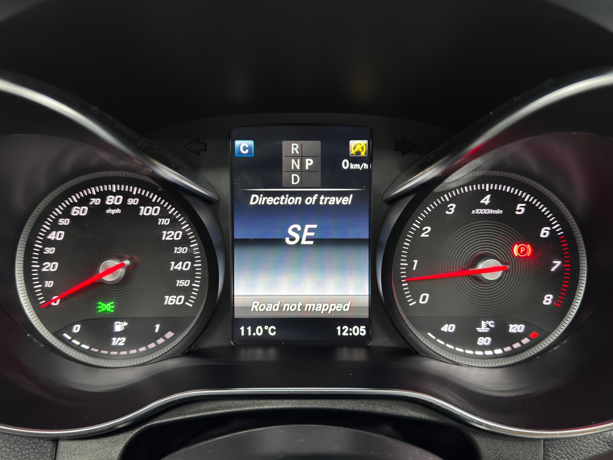 Mercedes-Benz GLC 2.0 GLC250 AMG Line (Premium) Coupe G-Tronic+ 4MATIC Euro 6 (s/s) 5dr 5dr Automatic 2025