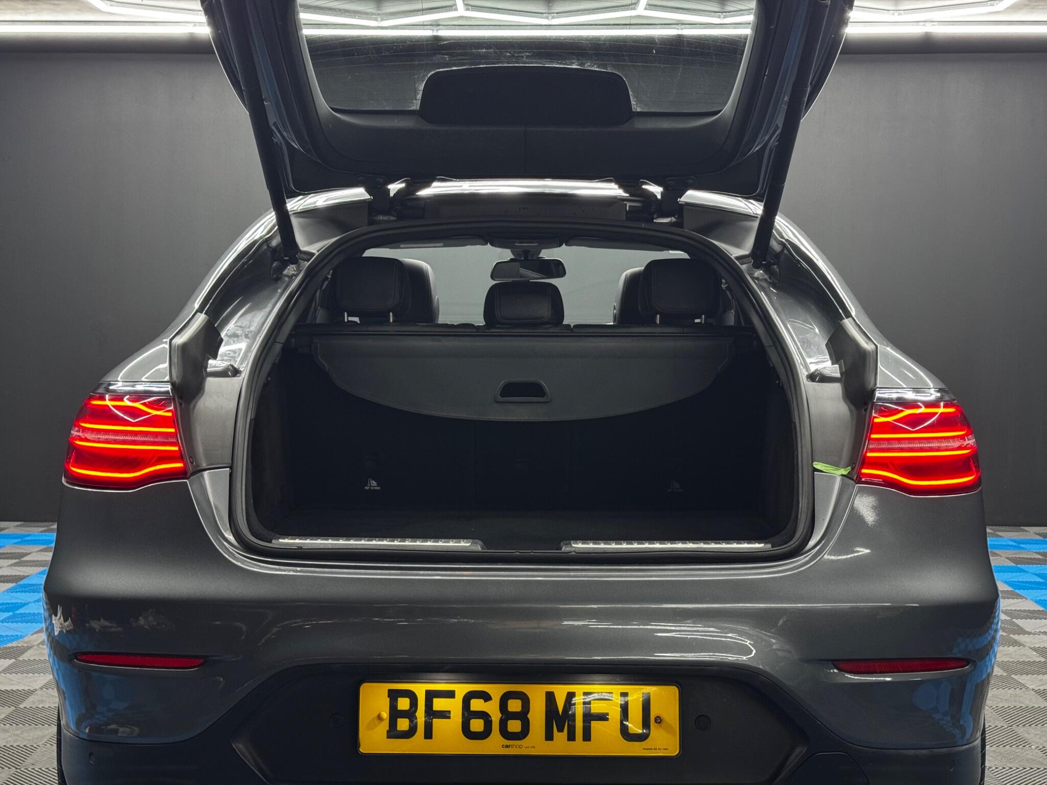 Mercedes-Benz GLC 2.0 GLC250 AMG Line (Premium) Coupe G-Tronic+ 4MATIC Euro 6 (s/s) 5dr 5dr Automatic 2025