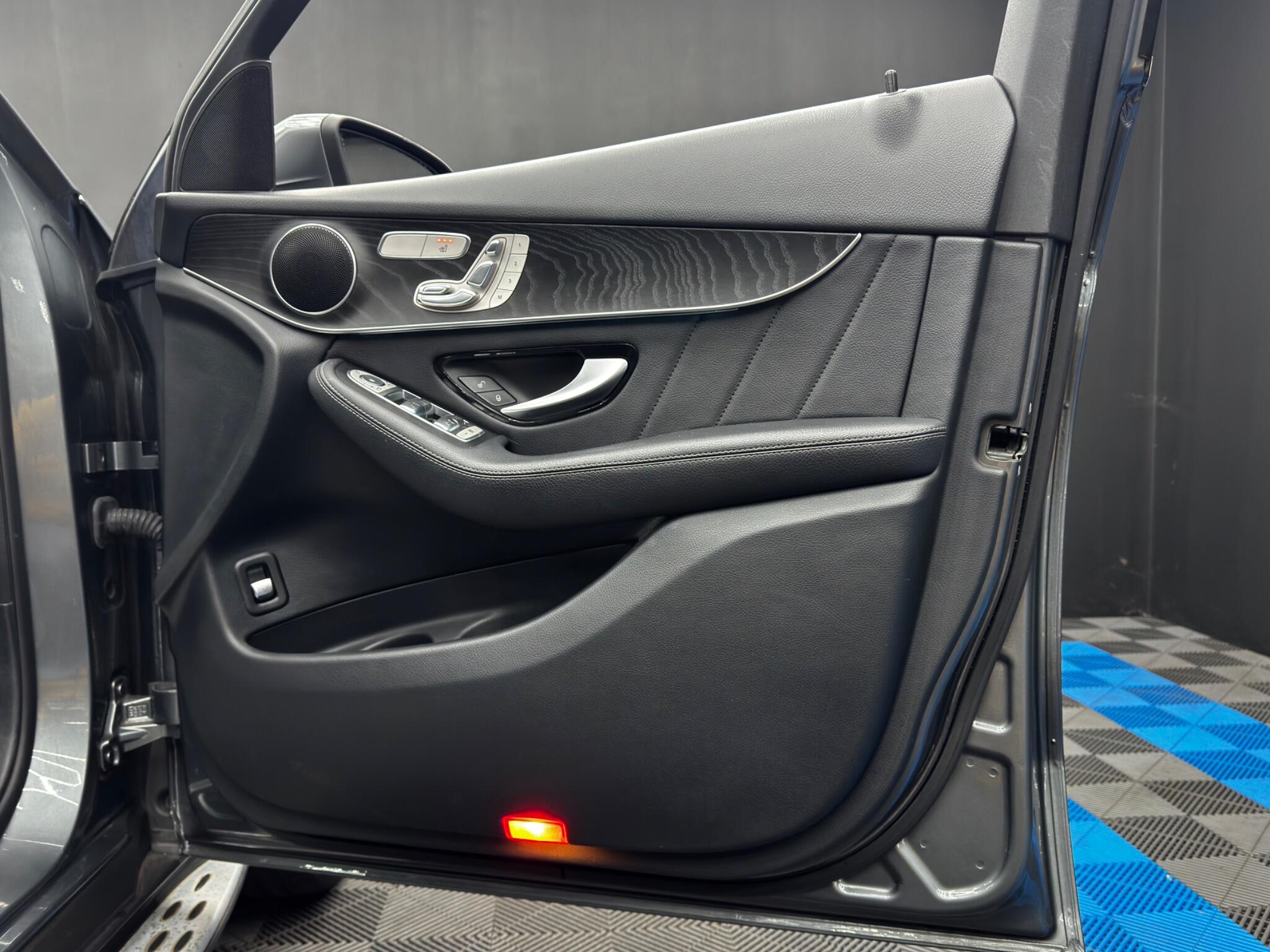 Mercedes-Benz GLC 2.0 GLC250 AMG Line (Premium) Coupe G-Tronic+ 4MATIC Euro 6 (s/s) 5dr 5dr Automatic 2025