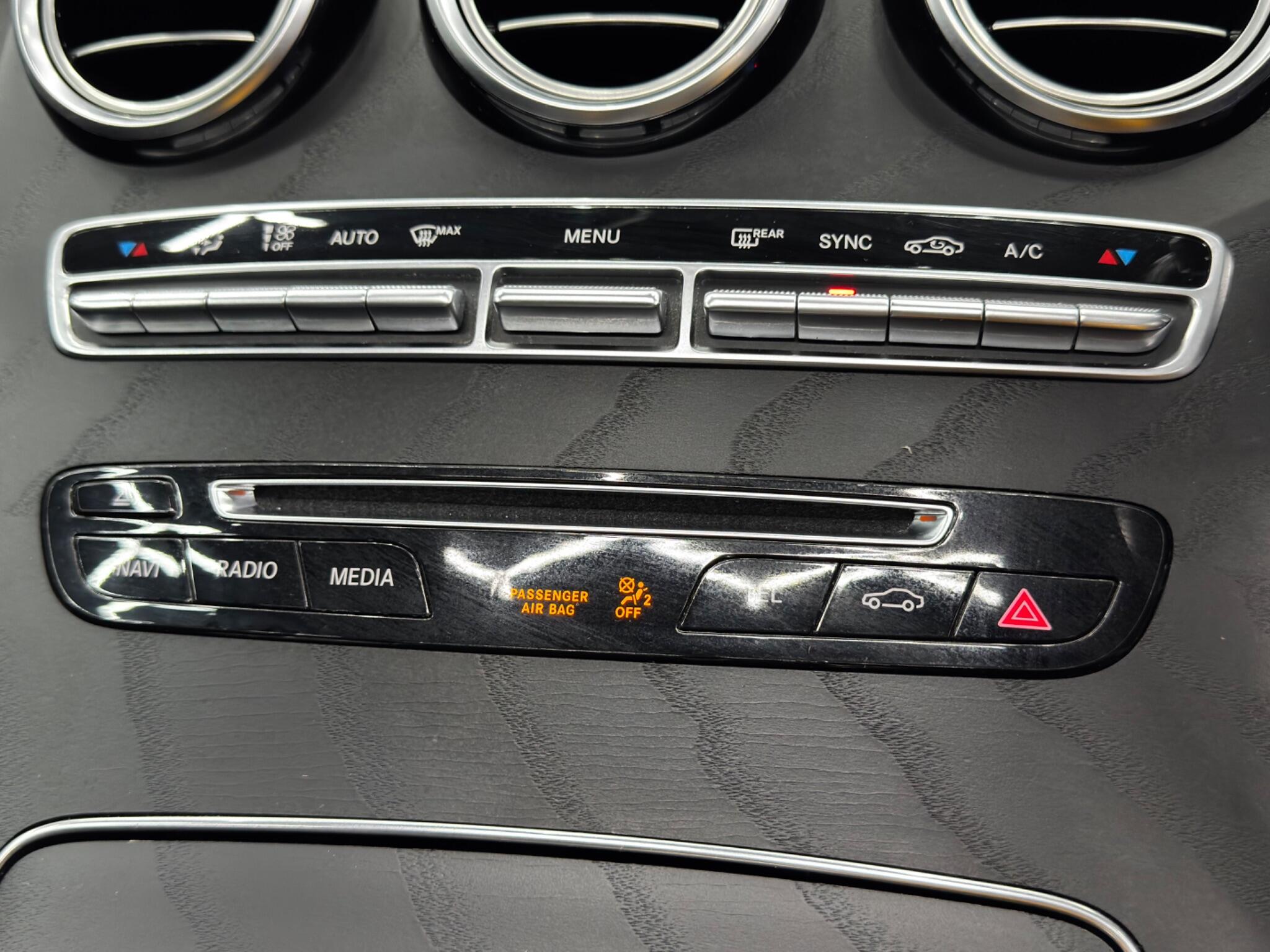 Mercedes-Benz GLC 2.0 GLC250 AMG Line (Premium) Coupe G-Tronic+ 4MATIC Euro 6 (s/s) 5dr 5dr Automatic 2025