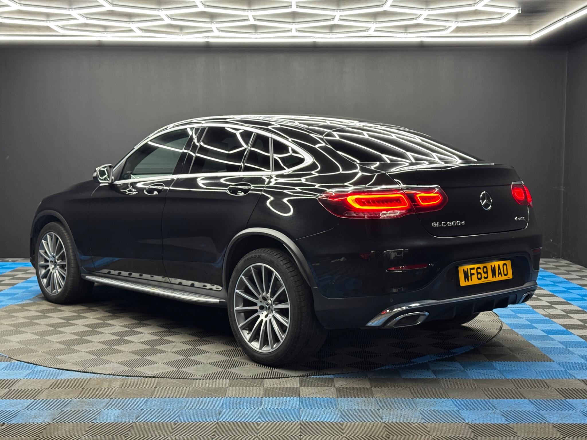 Mercedes-Benz GLC 2.0 GLC300d AMG Line (Premium) Coupe G-Tronic+ 4MATIC Euro 6 (s/s) 5dr 5dr Automatic 2026